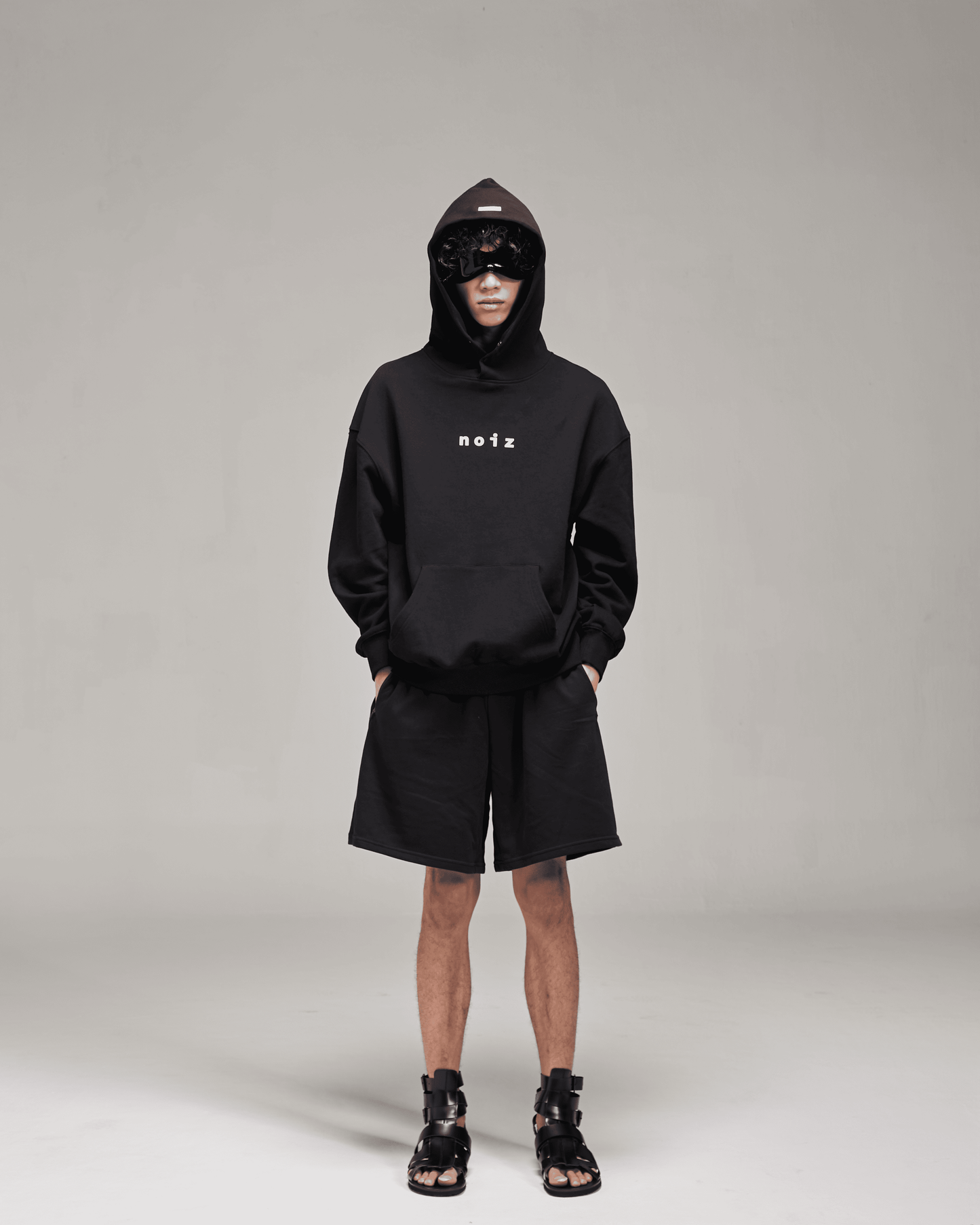 NOIZ N1OT1 LOGO HOODIE