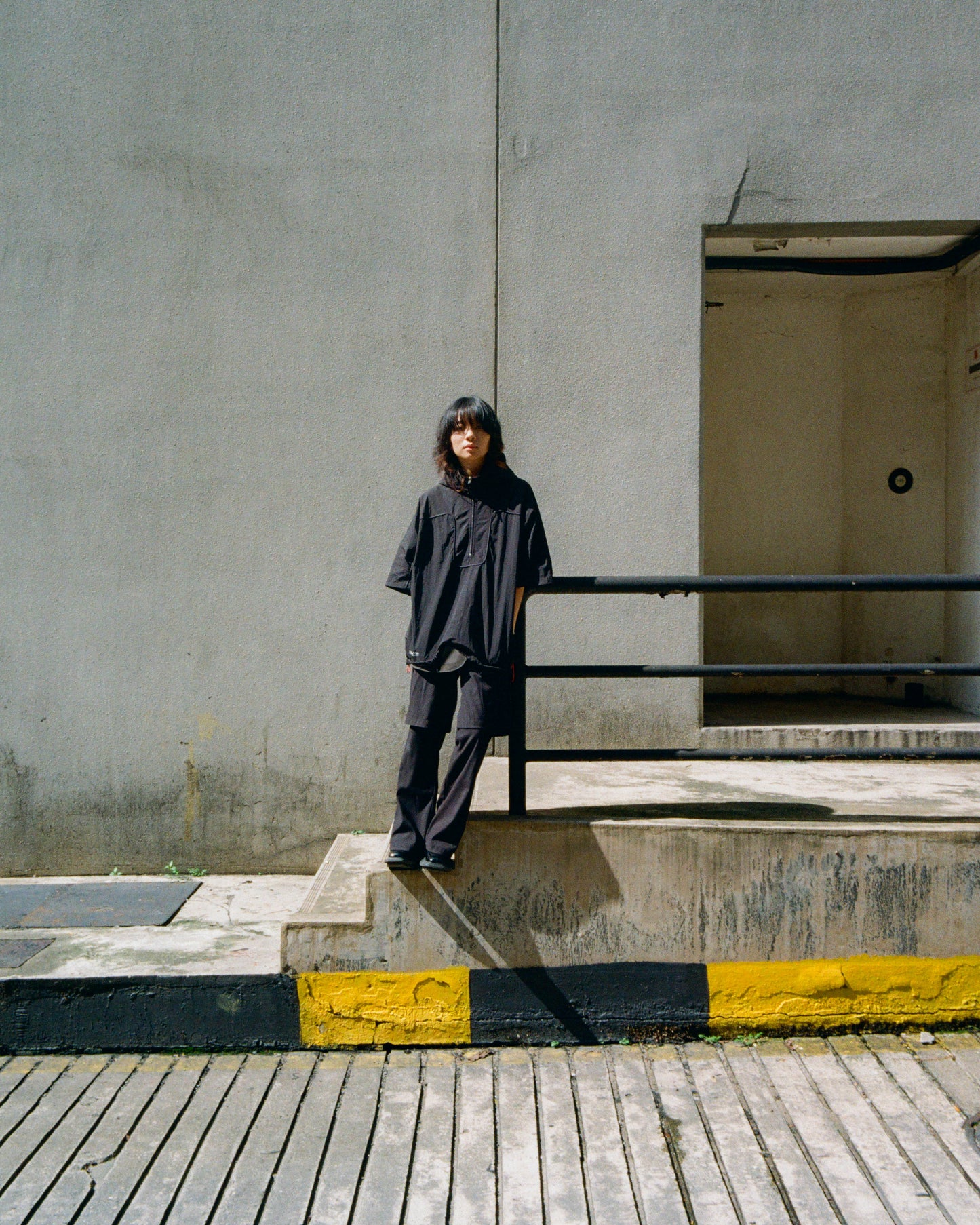 Rot Detachable Hood Shirt