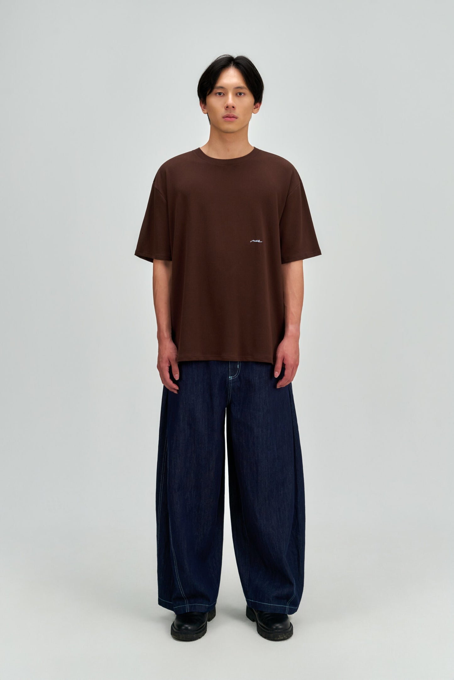 Gender Neutral Drift Knit Straight Long Tee (Brown)