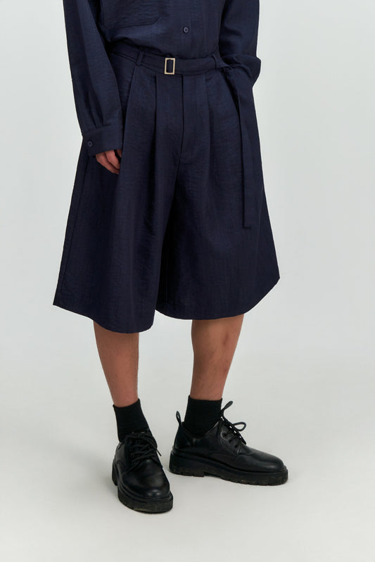 Gender Neutral Pleated Belted Short (Navy)