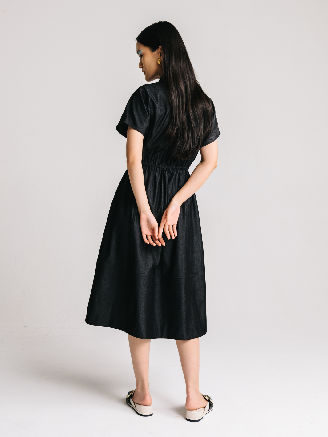Drawstring Midi Dress (Black Denim)