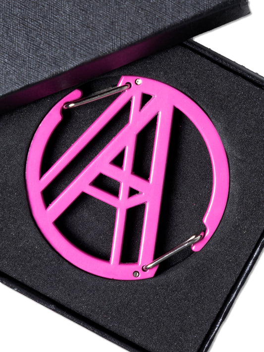 A LOGO 2-WAY CARABINER PINK - BEV C multi label store