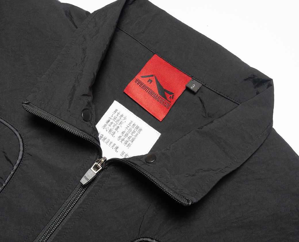 Rot Detachable Hood Shirt
