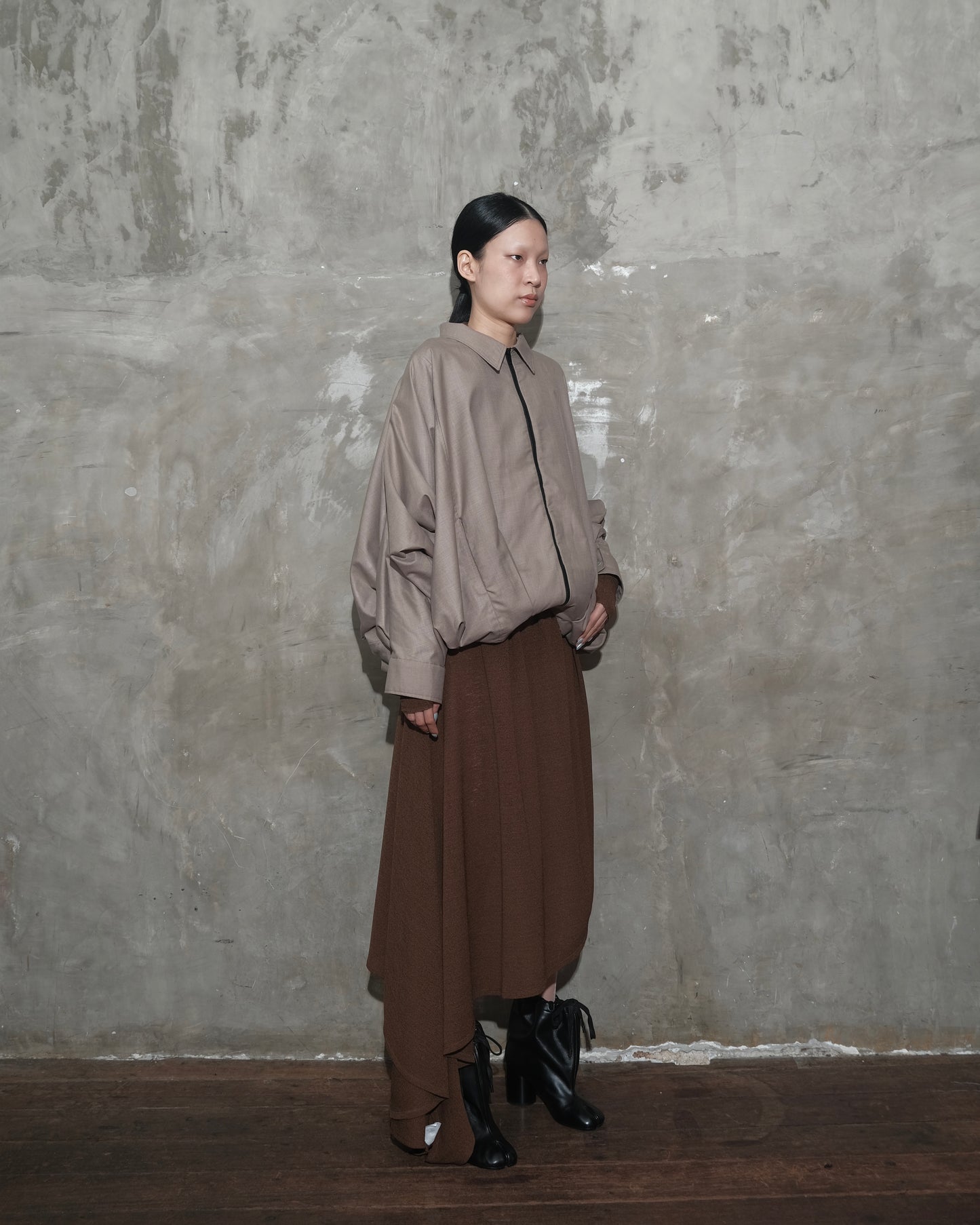 Hands Up Jacket in Brown