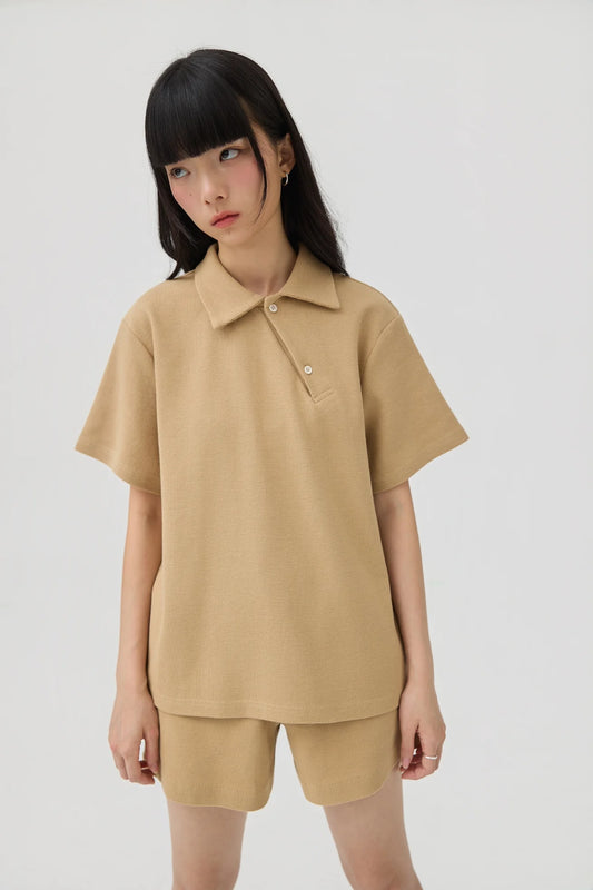 JINWA KNIT POLO IN KHAKI