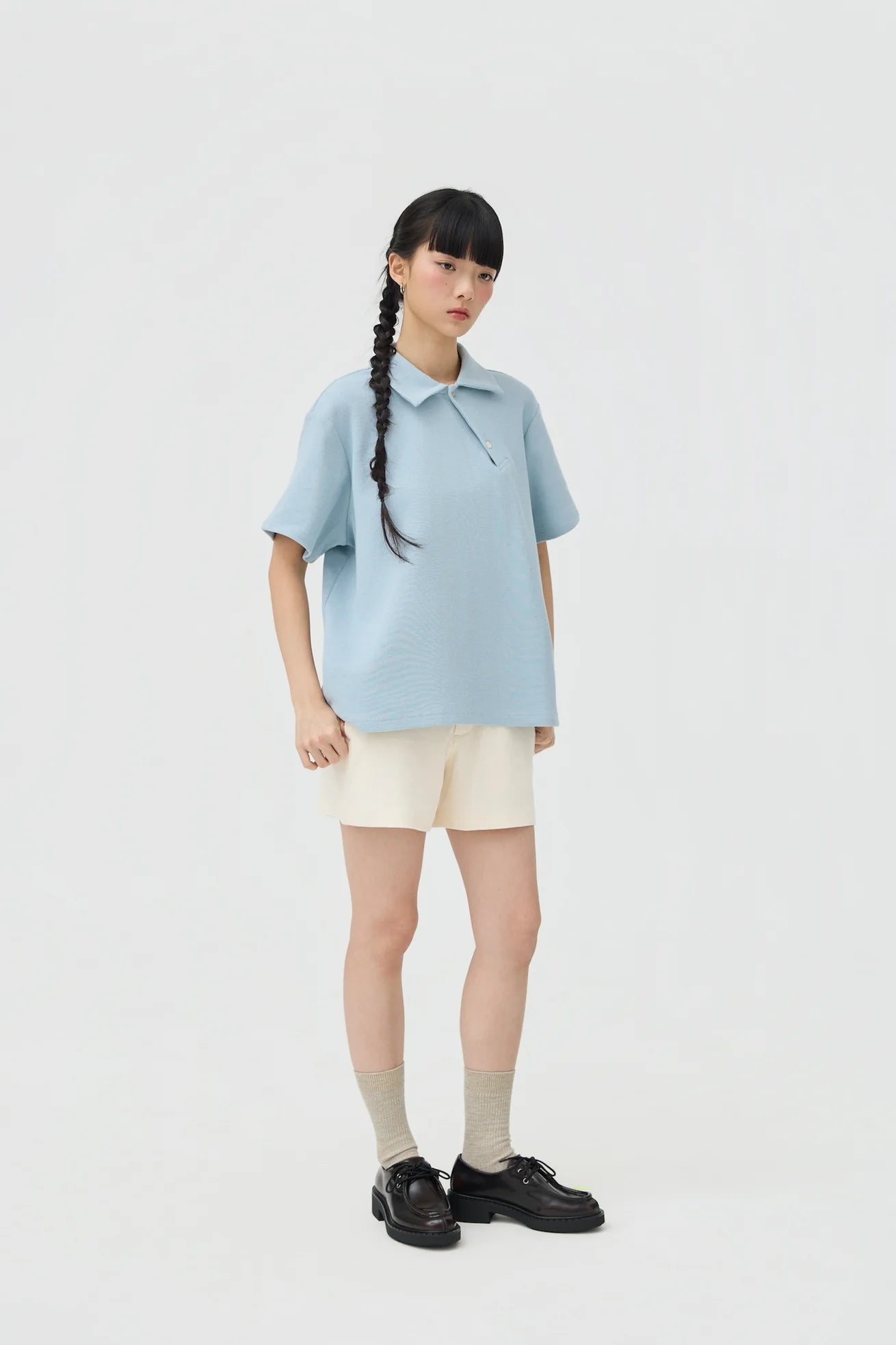 JINWA KNIT POLO IN POWDER BLUE