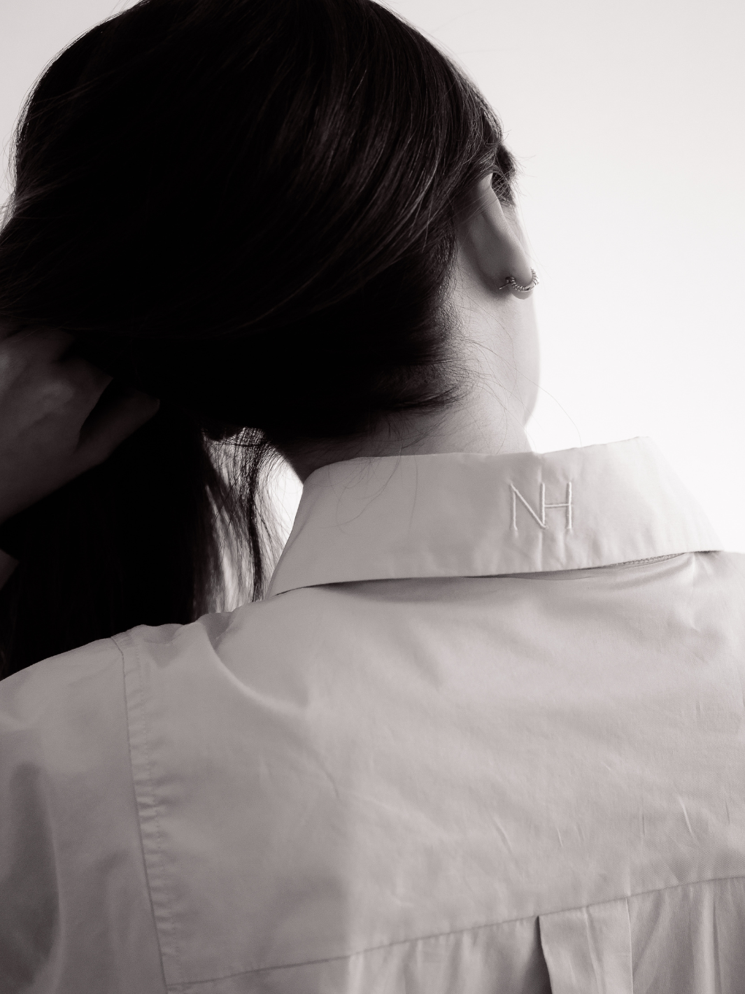 Caped-panel Poplin Shirt (Khaki)