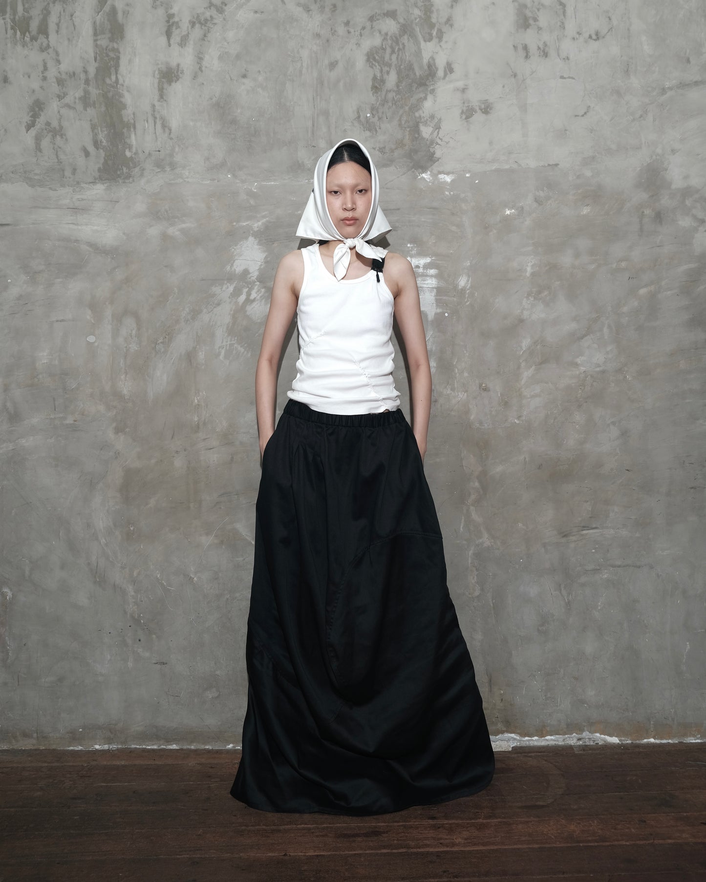 Orbit Skirt in Black