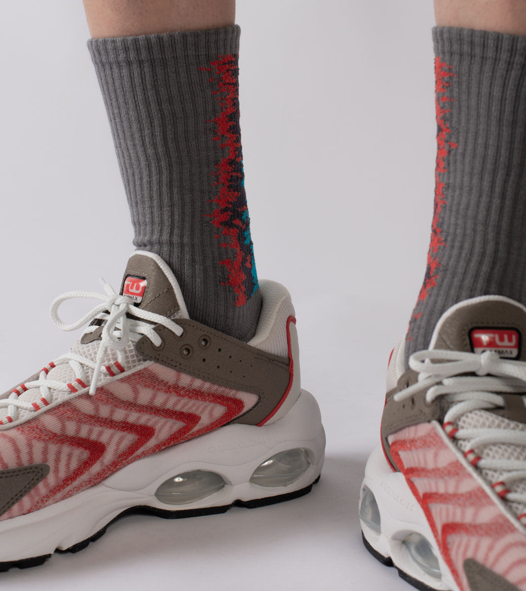 LANDING Midcalf socks - Gradient Red