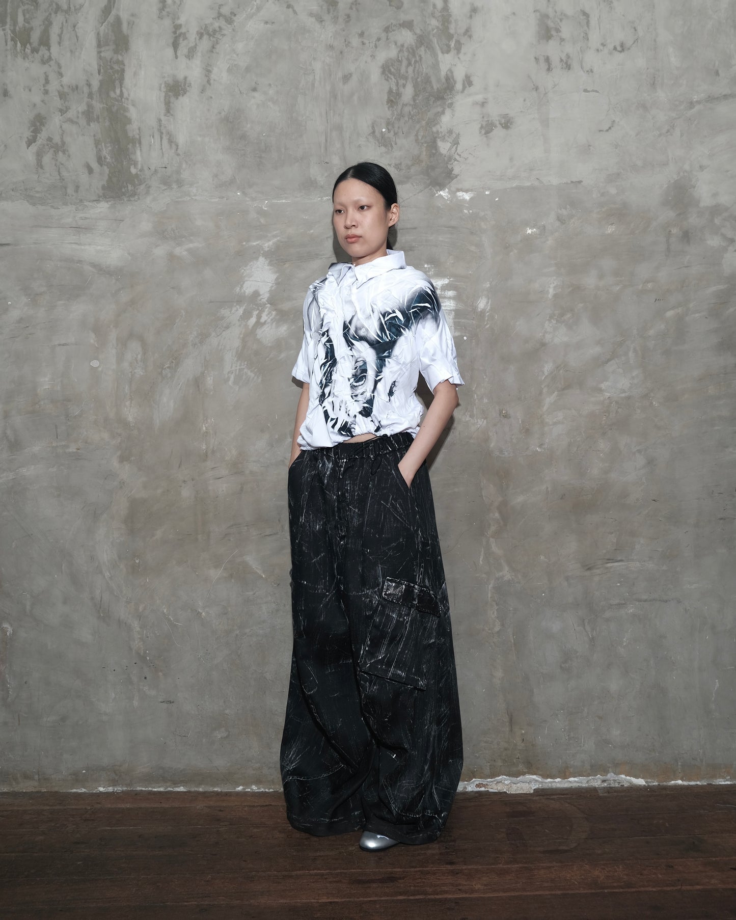 Warp Cargo Pants in Black Chaos