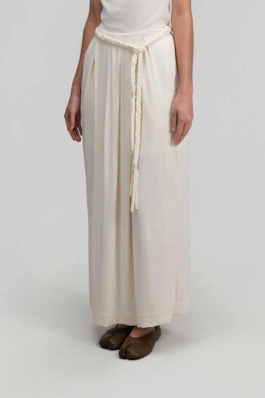 Snow Knit Pleated Cocoon Skirt w/ Braided Belt (White)