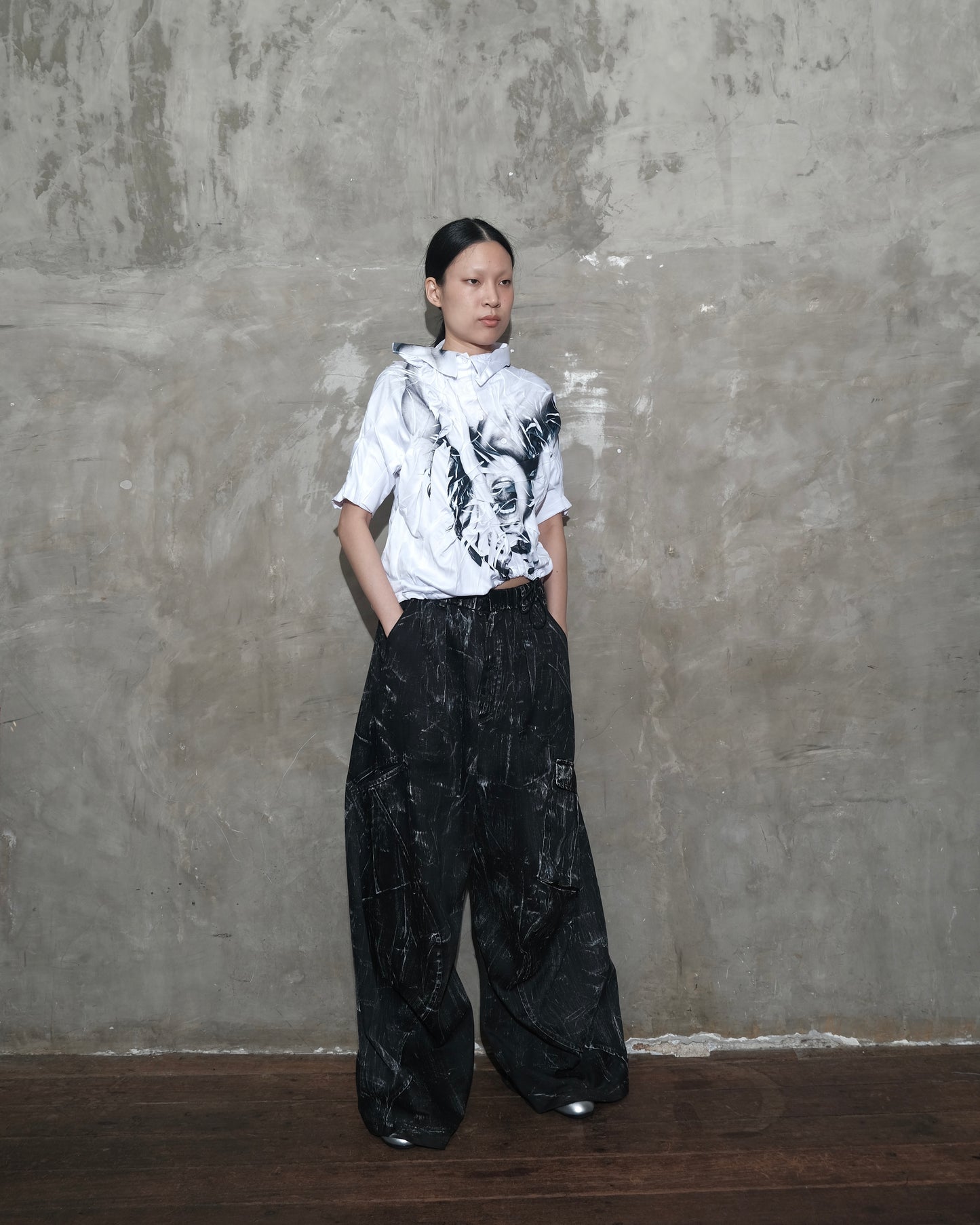 Warp Cargo Pants in Black Chaos