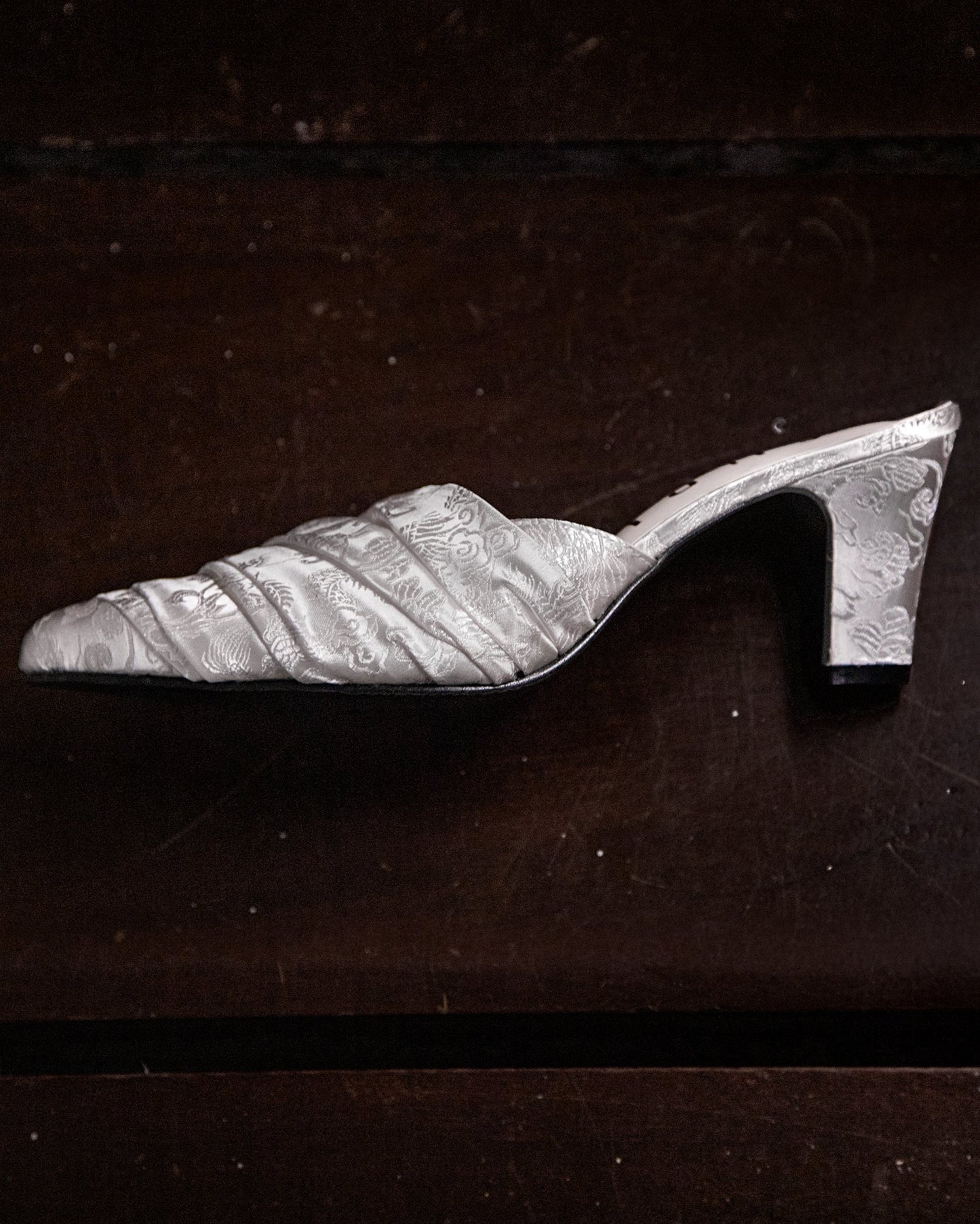 Dragon Brocade Heel (White)