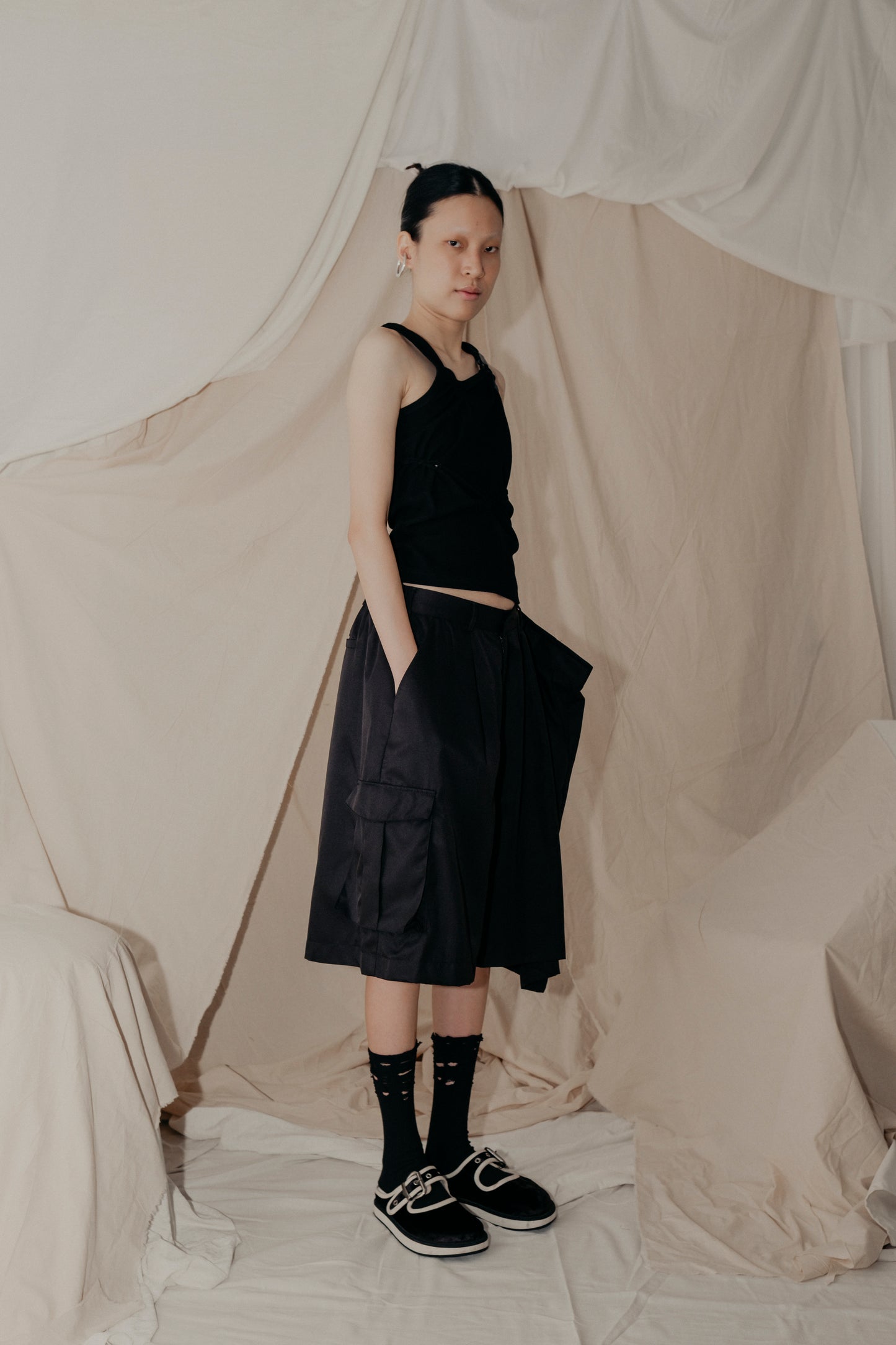 3 Kaki Kongfu Pants in Black