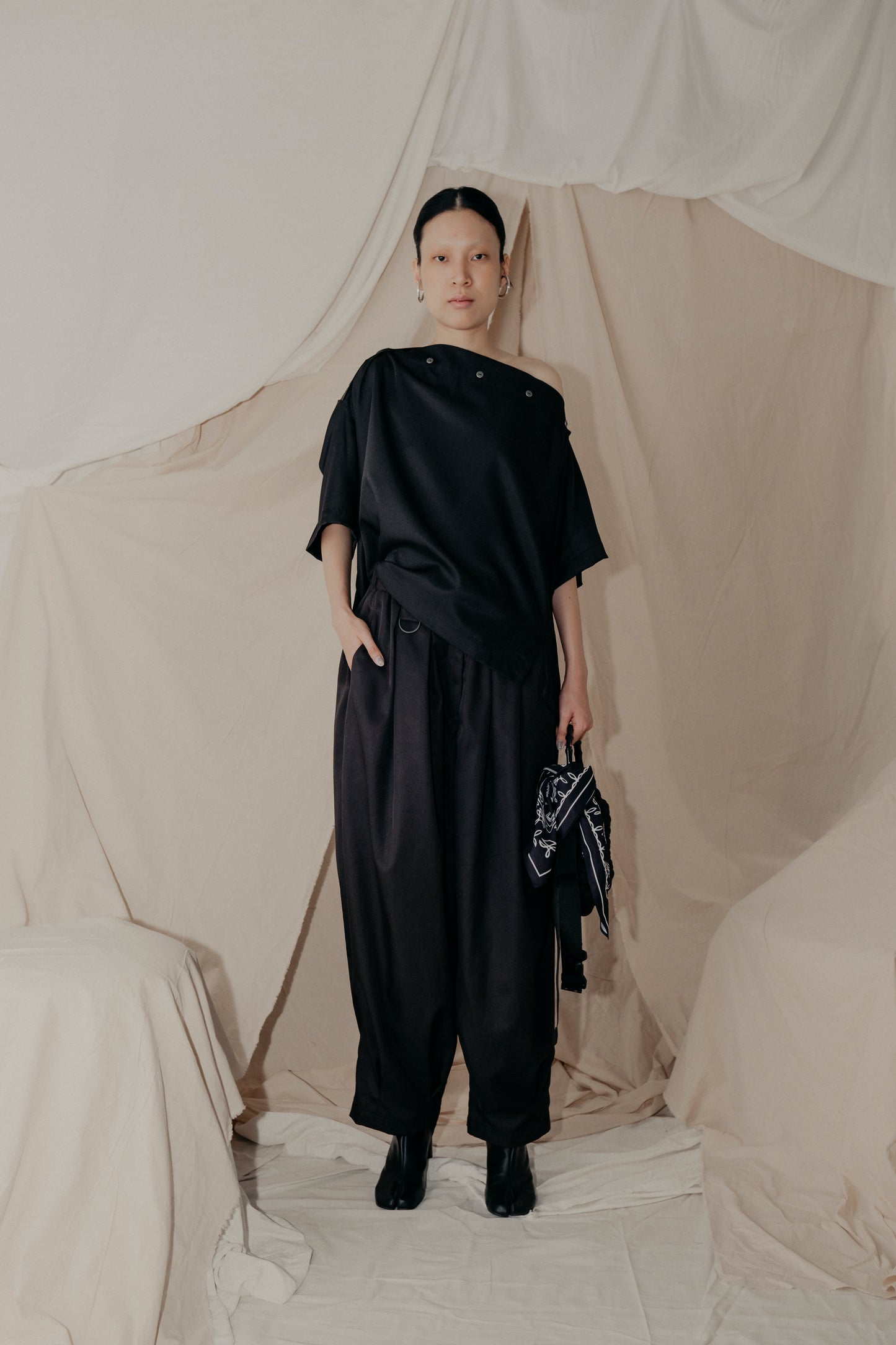 Holiday Season Shirt in Black