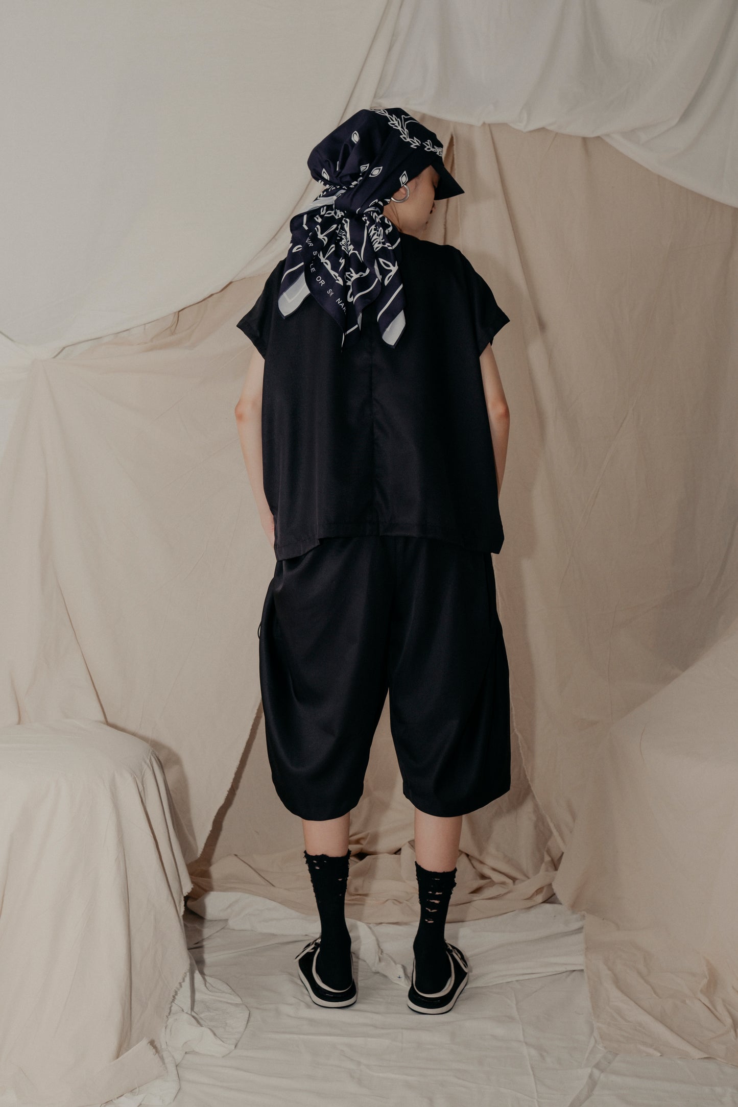 Nepenthes Giant Pocket Pants in Black