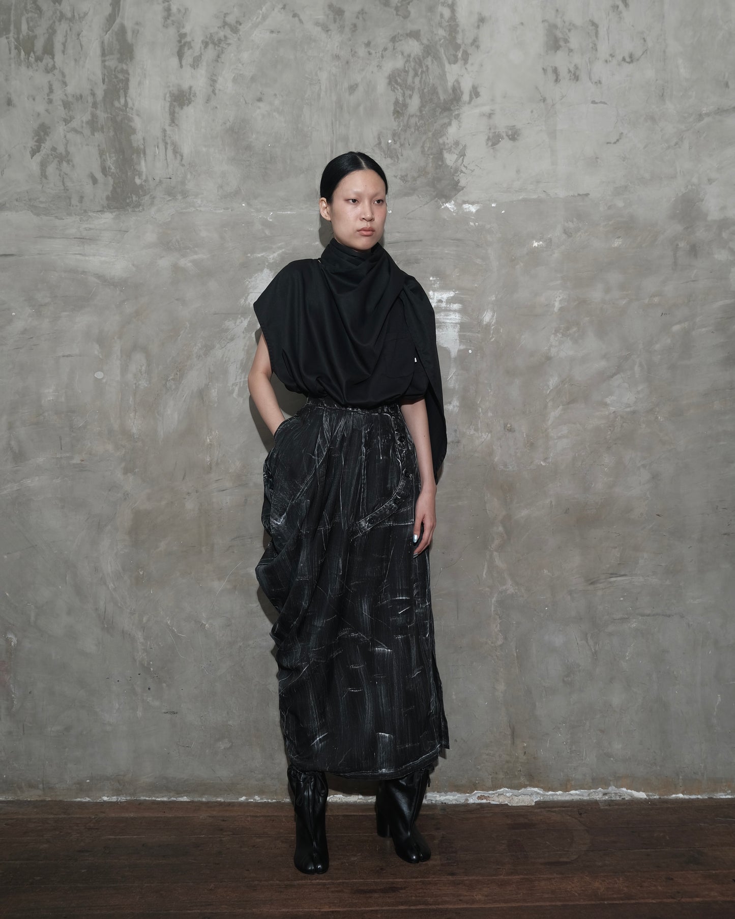 Dune Draped Top in Black