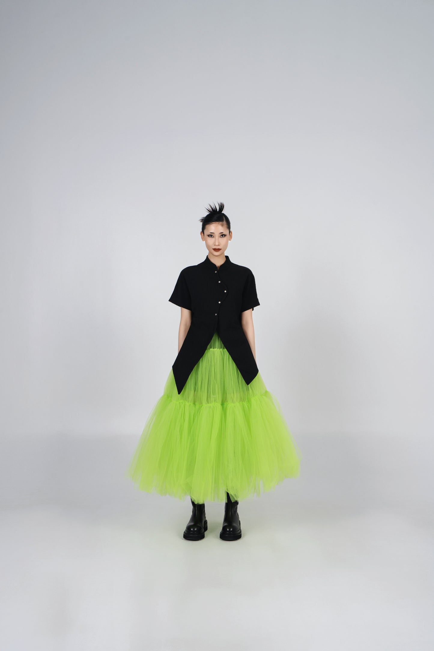 CNY TANGSHI MANDARIN COLLAR WAVY RELAXED SHIRT BLACK