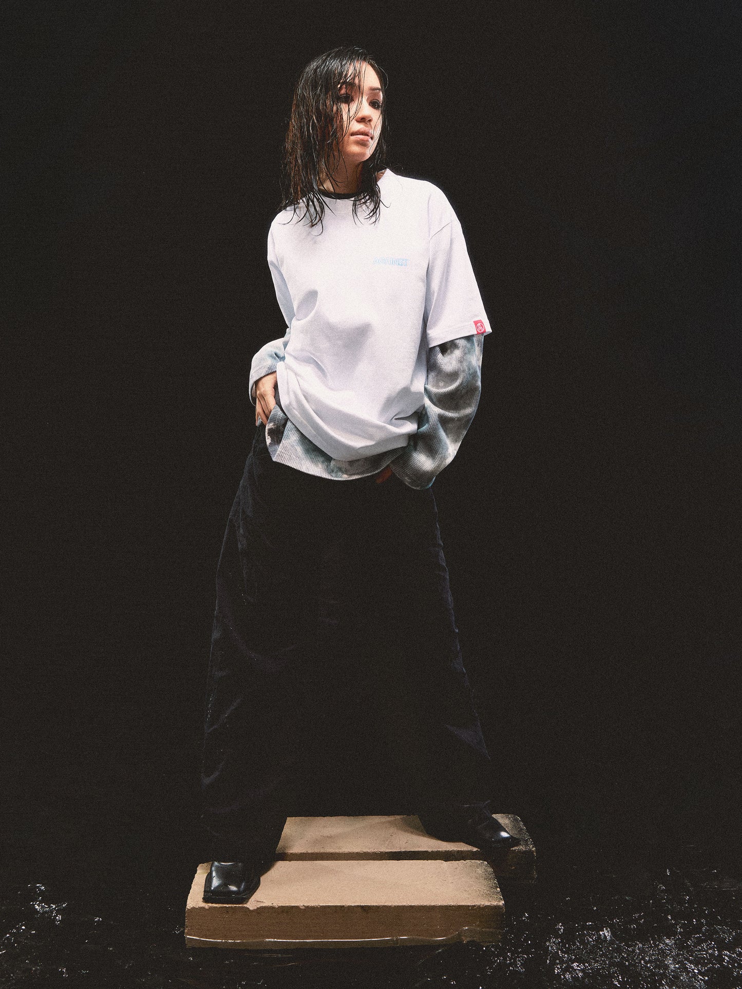 GETTING WET TEE