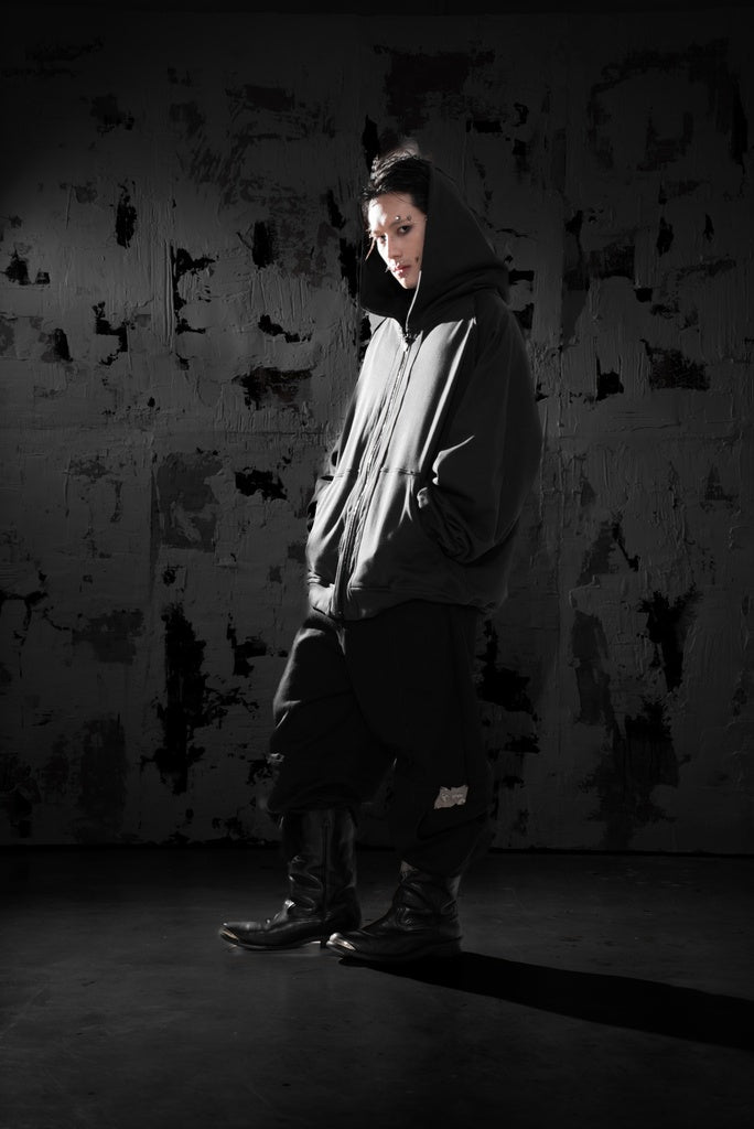 ZIP UP HOODIE - GREY