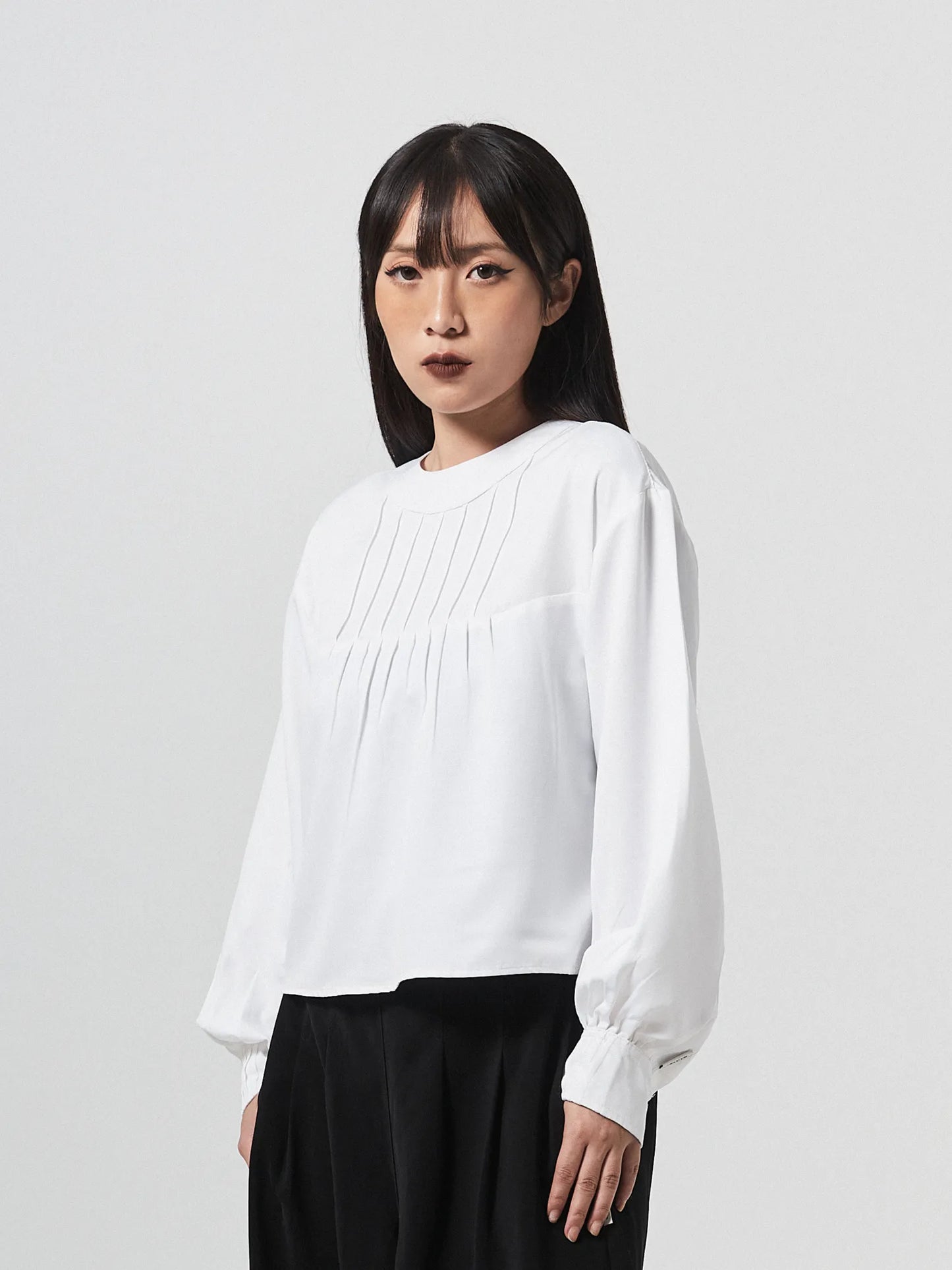 GRACE PLEATED LONG SLEEVE TOP | BLACK