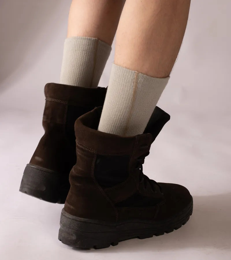 Line Apricot - Flat-sew midcalf socks