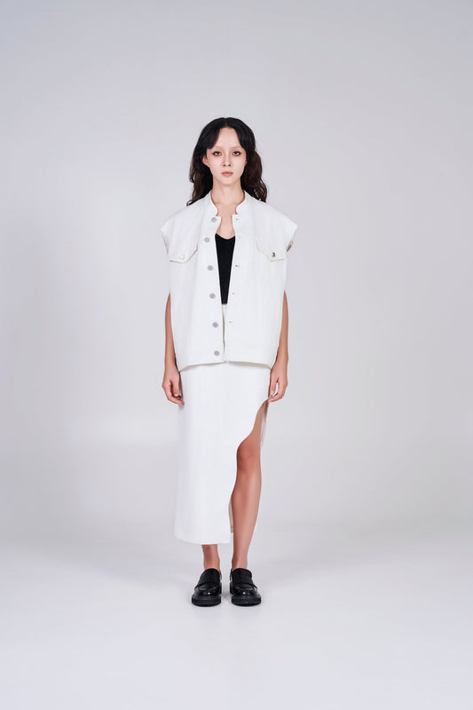 NOIZ N4JK1 OVERSIZED BUTTON FRONT DENIM VEST - WHITE