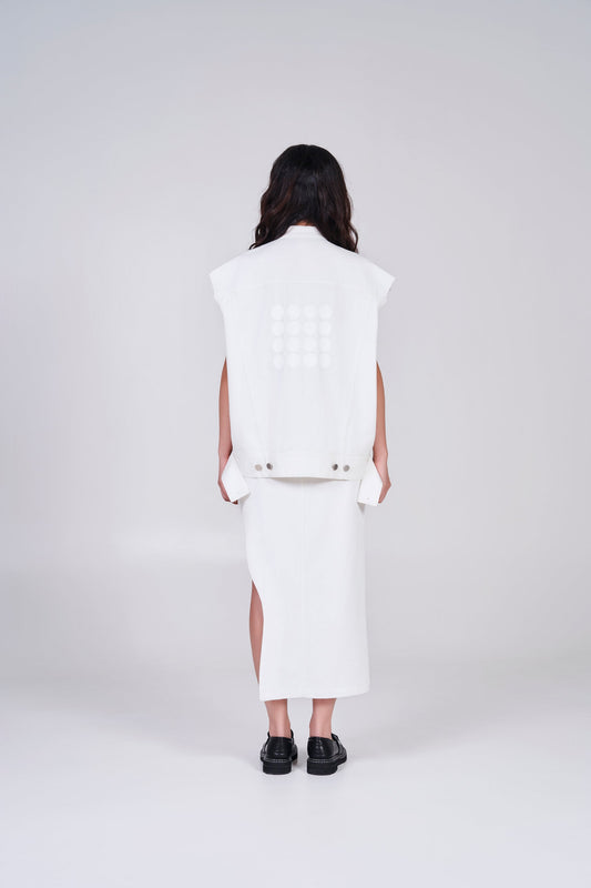NOIZ N4JK1 OVERSIZED BUTTON FRONT DENIM VEST - WHITE