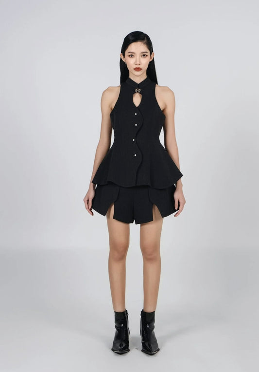 CNY SHANI CHINESE COLLAR METAL CLASP HOLLOW TOP - BLACK