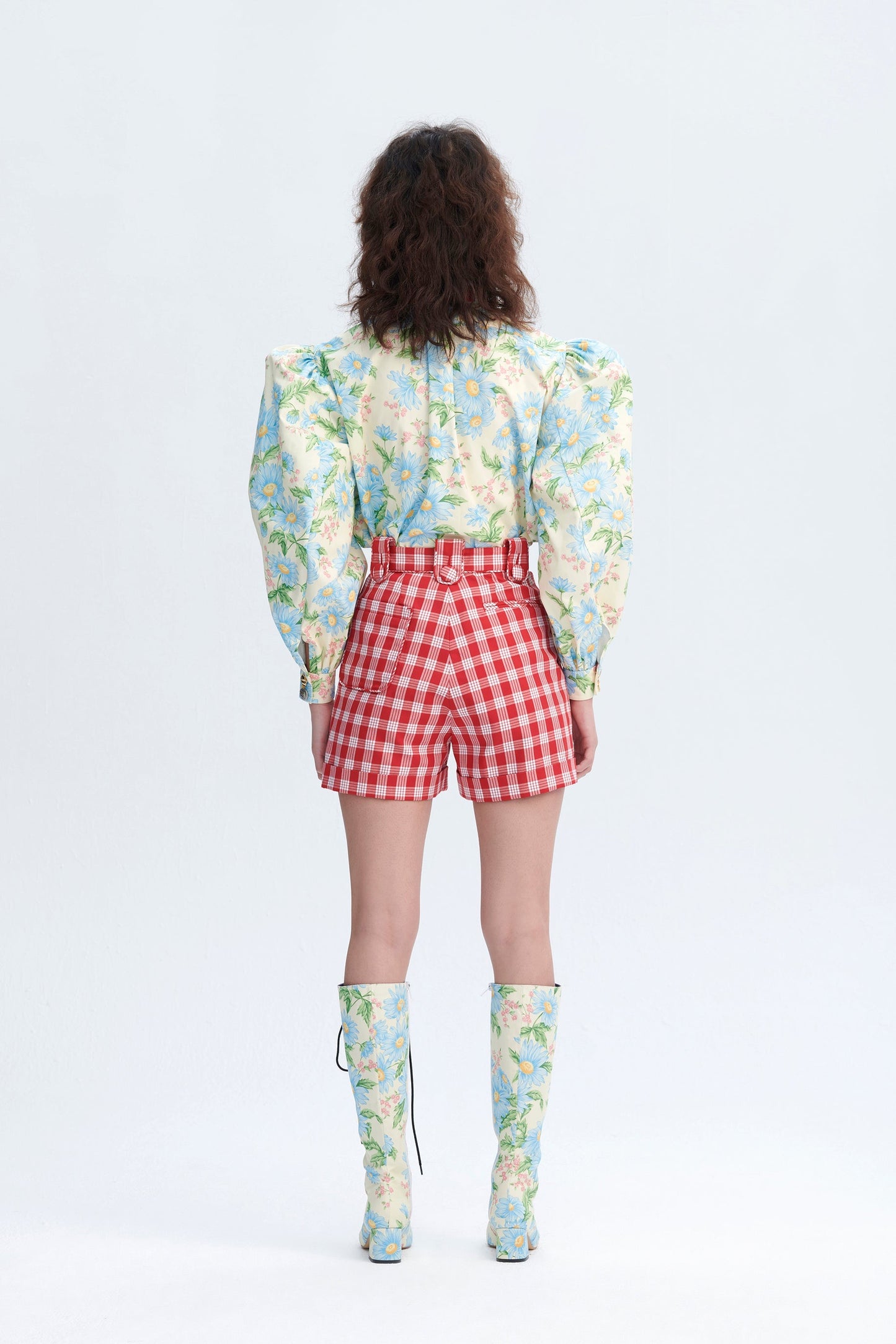 Pala Shorts (Cherry Red)