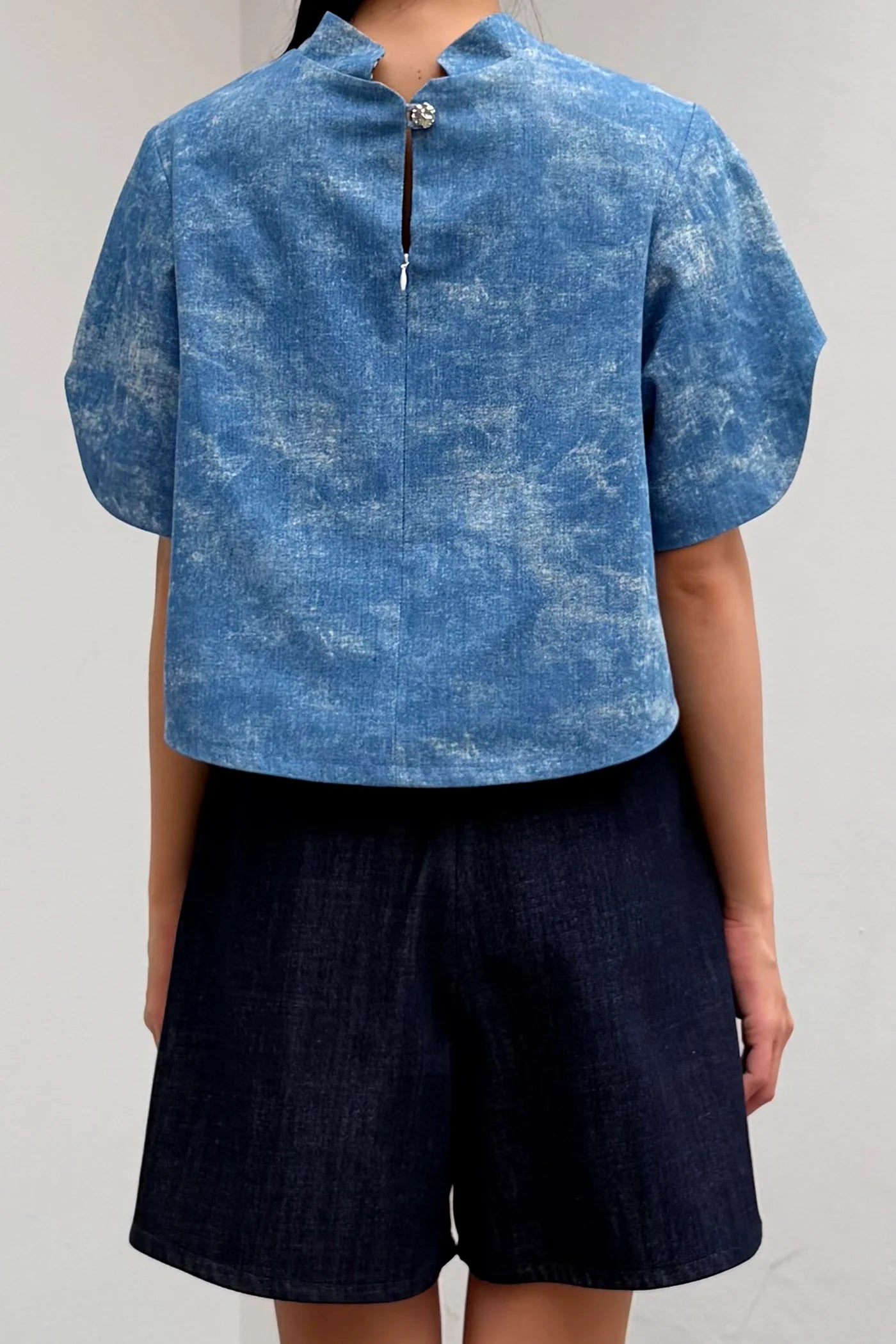 LUNAR 2026 SP01B || BUTTERCUP SHORTS - BEV C multi label store