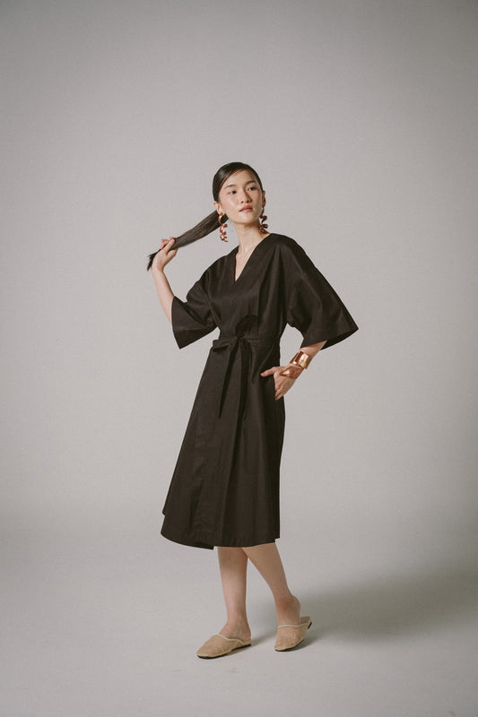 Poplin Midi Dress (Black)