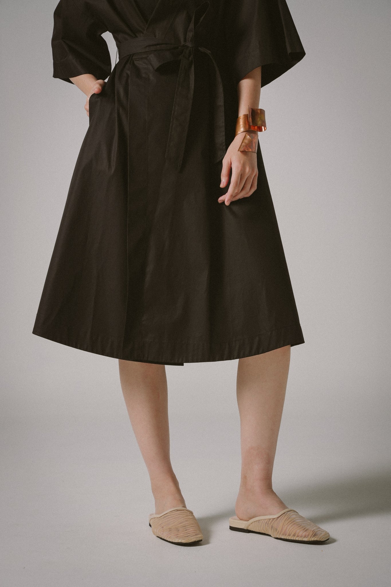 Poplin Midi Dress (Black)