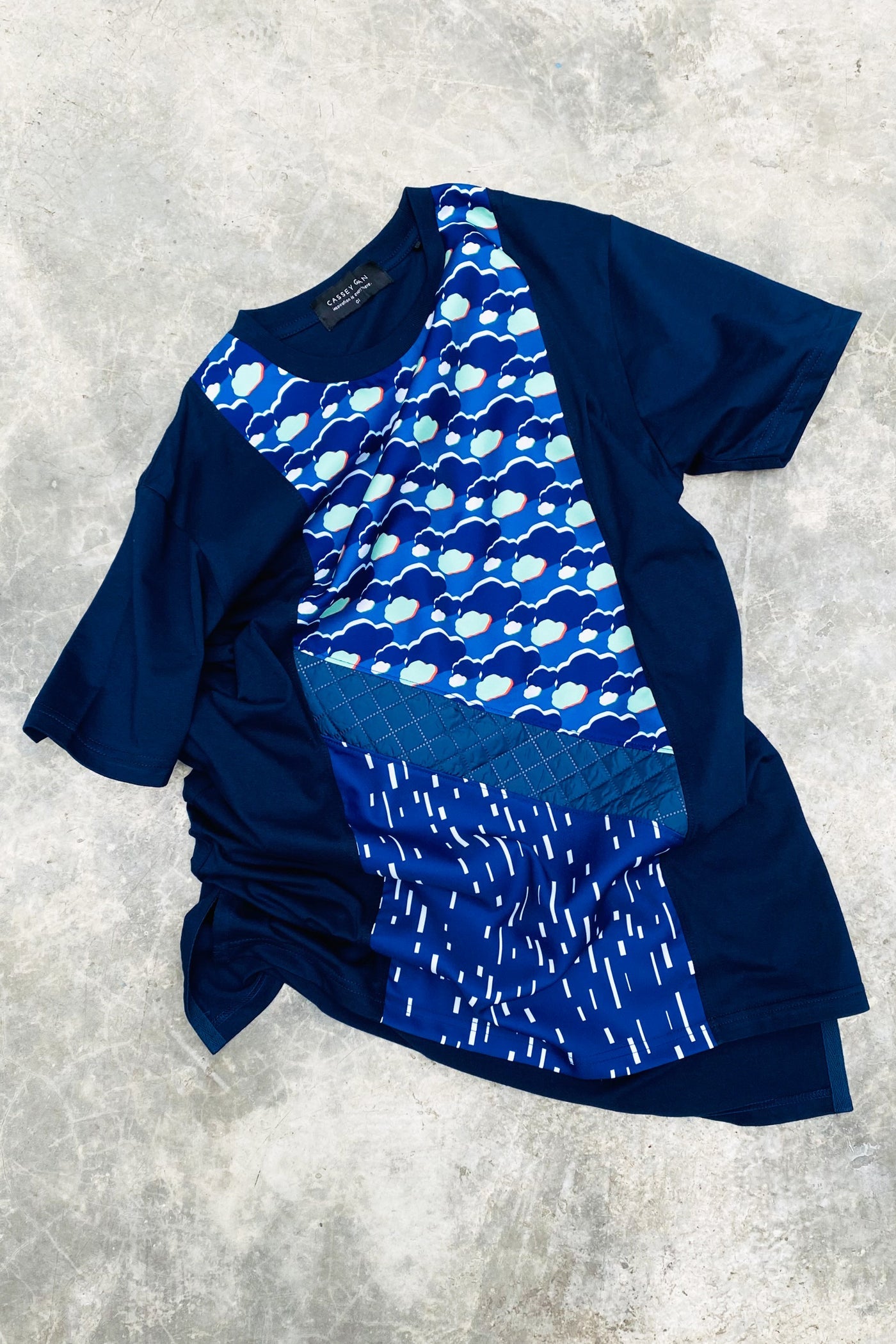S07 UNISEX TEE || NAVY BROCCOLI