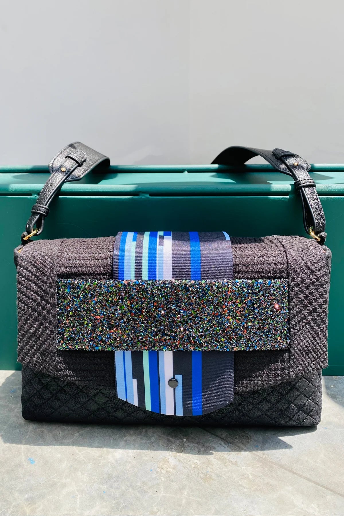 S18 BG02C || MIDNIGHT SHIFT SLING