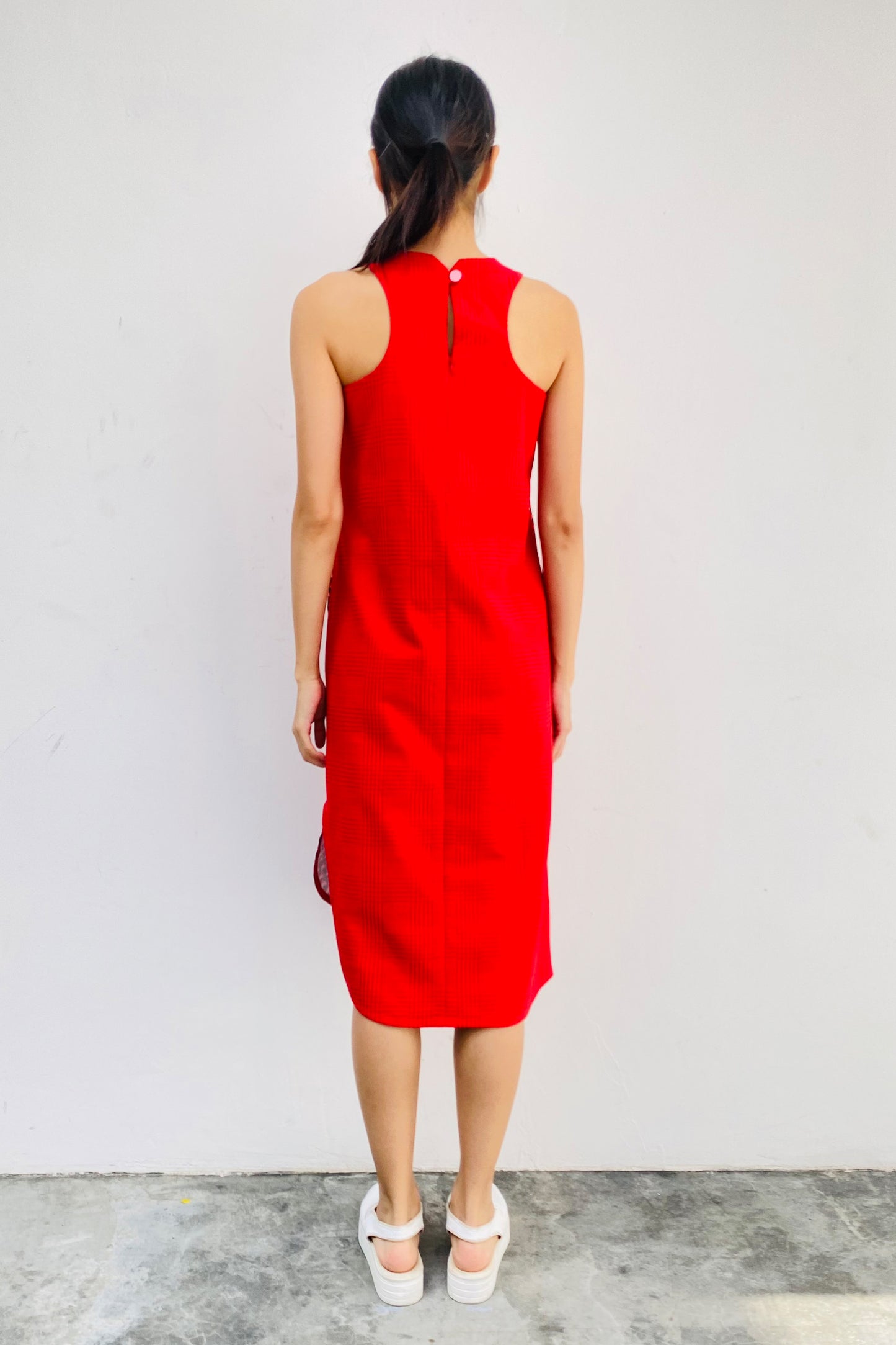S18 DD03B || CUT IN SALAD BOWL RIPPLE DRESS