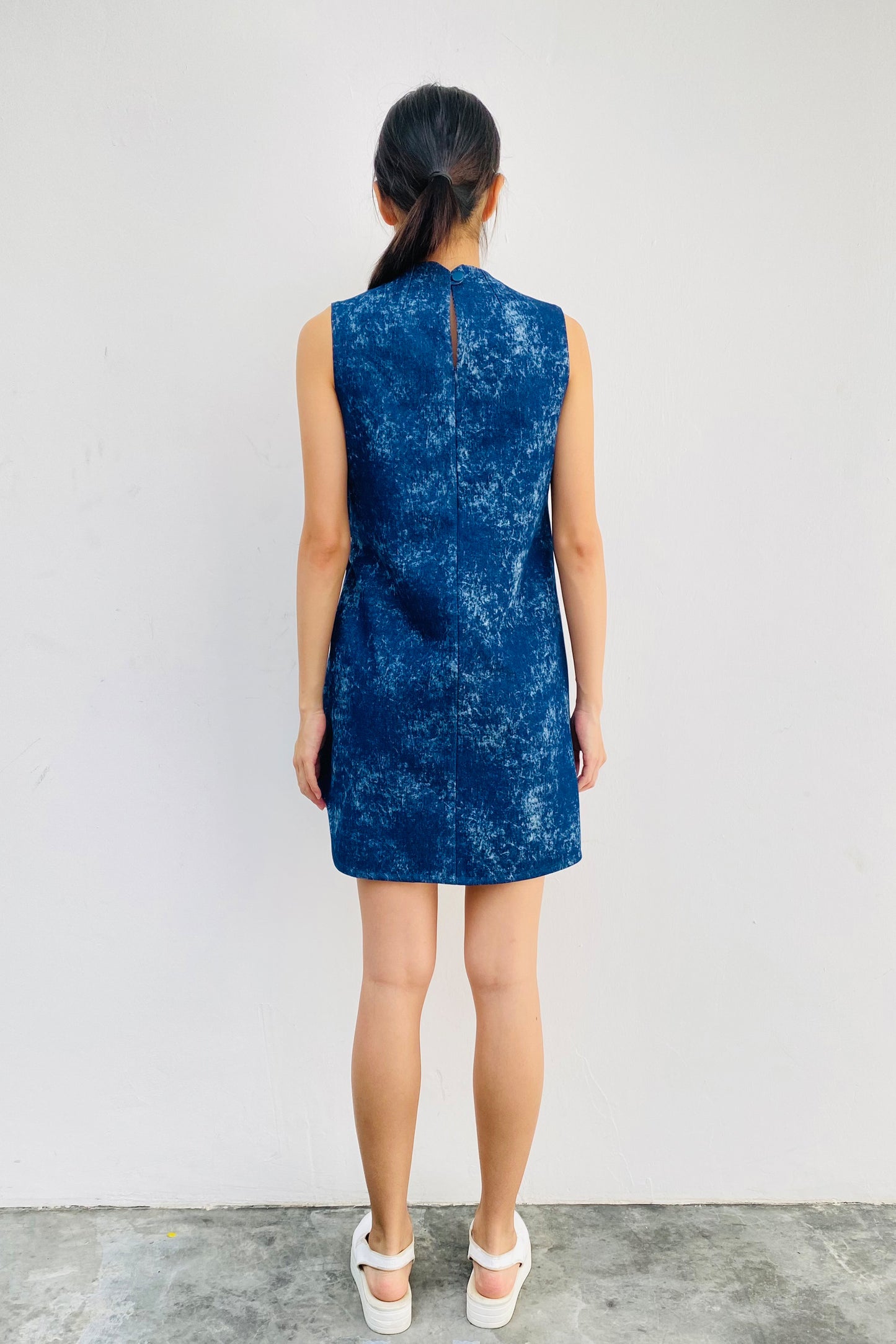 S18 DD05A || NAVY DENIM MINI DRESS