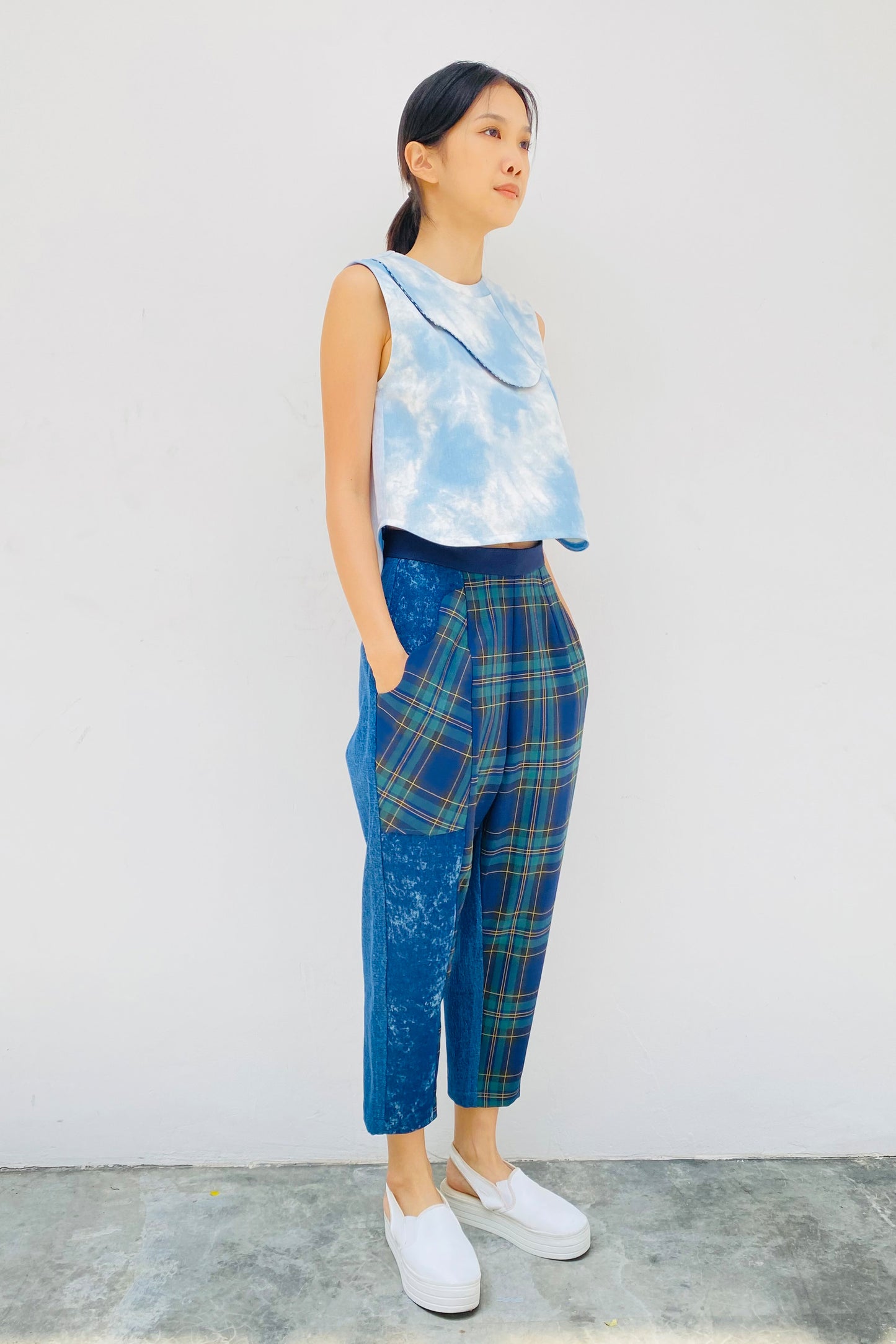 S18 LP02 || CHECKS DENIM CARROT TROUSERS