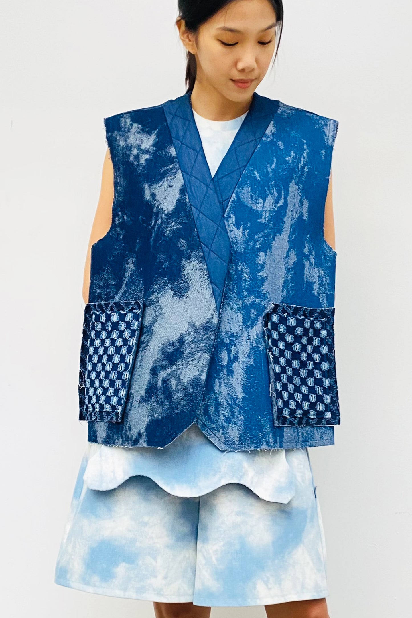S18 VT01 || REVERSIBLE OVERSIZED DENIM VEST