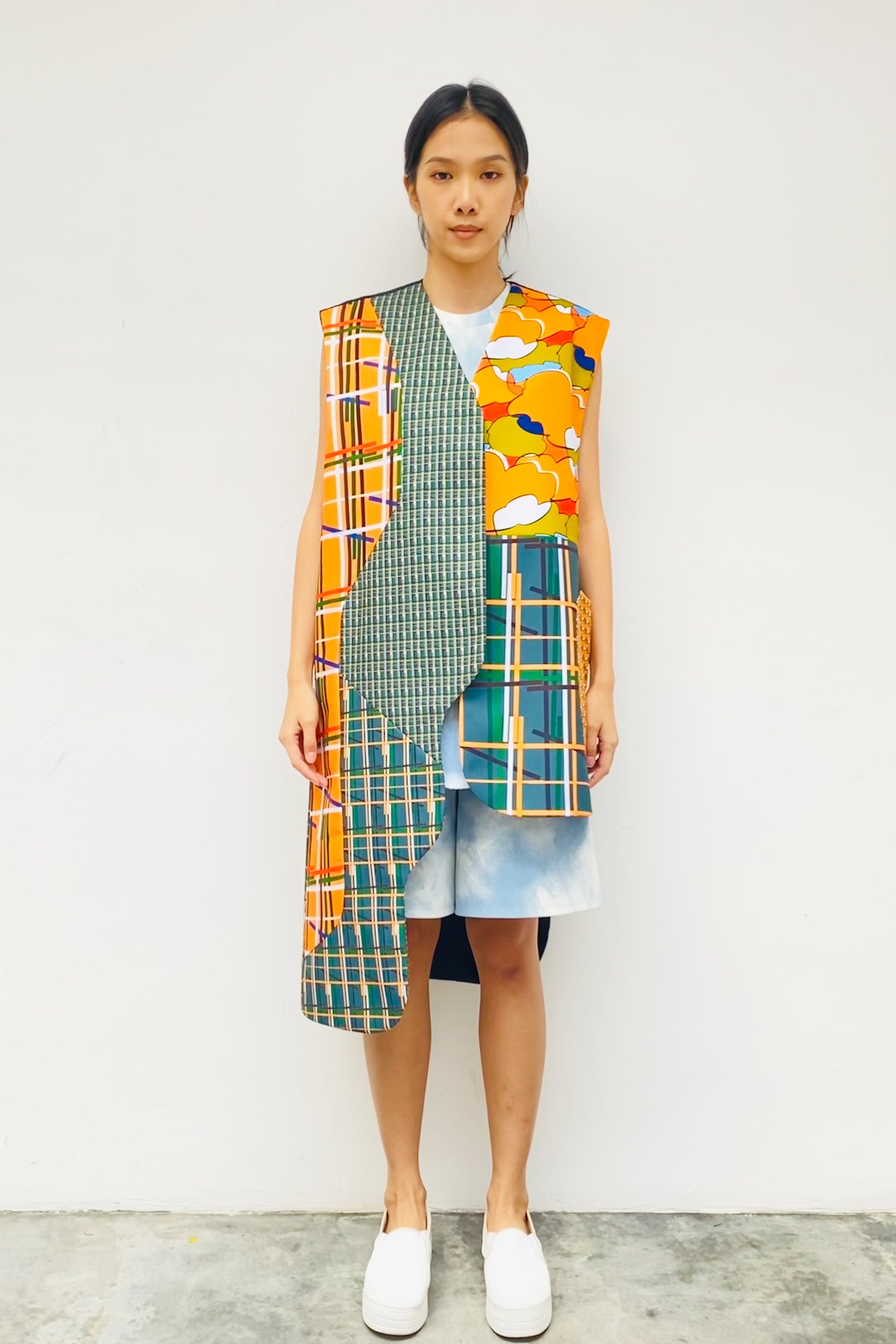 S18 VT03 || OVERSIZED GROCERY BASKET VEST