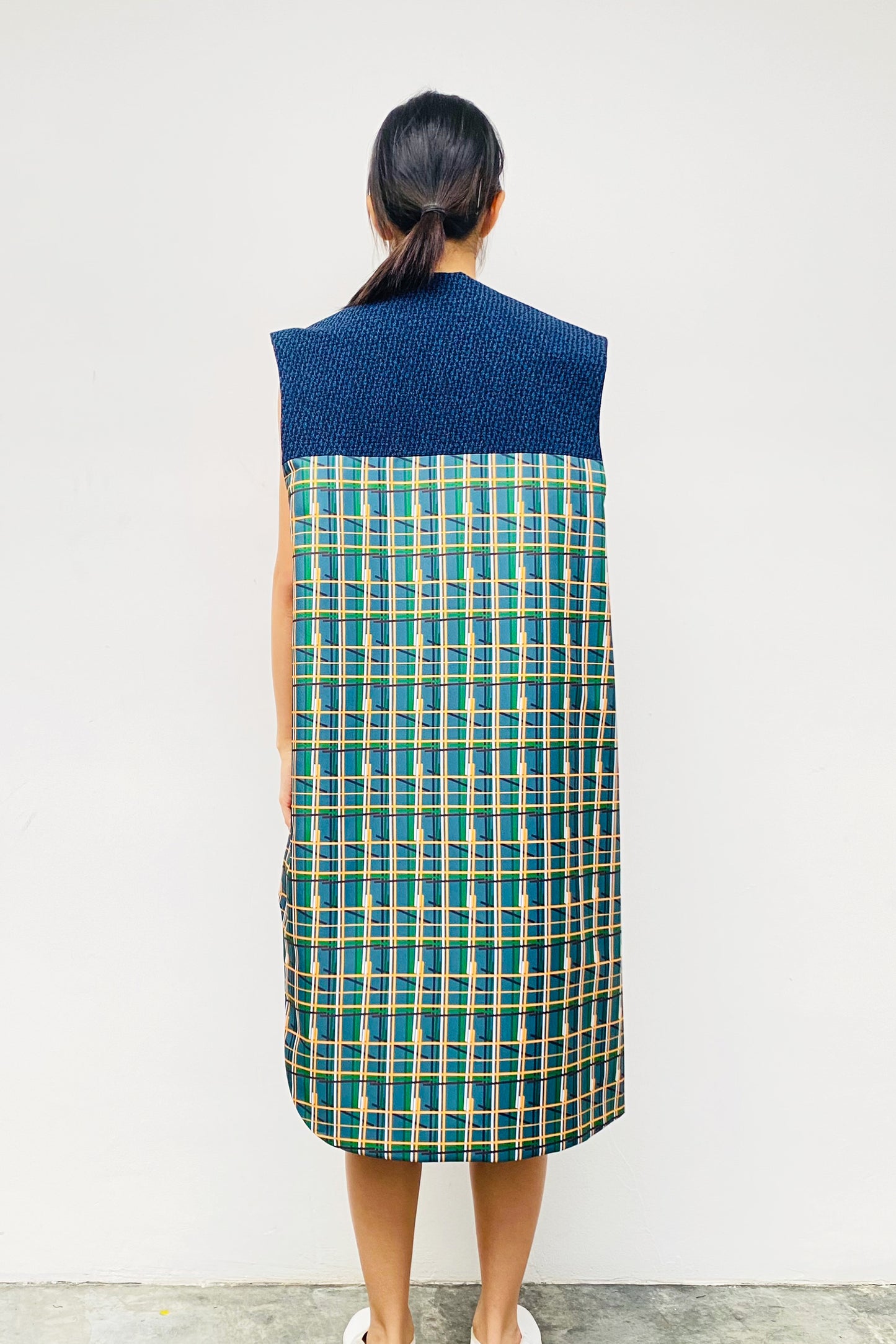 S18 VT03 || OVERSIZED GROCERY BASKET VEST