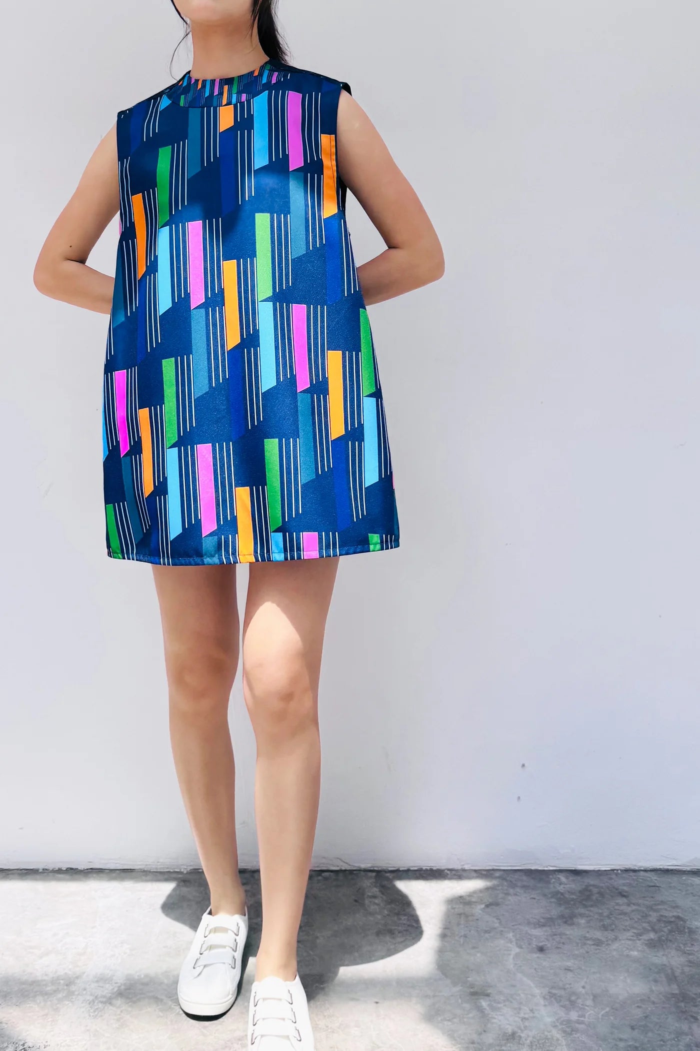 S20 DD10 || GLIMMER OVERSIZED MINI DRESS - BEV C multi label store