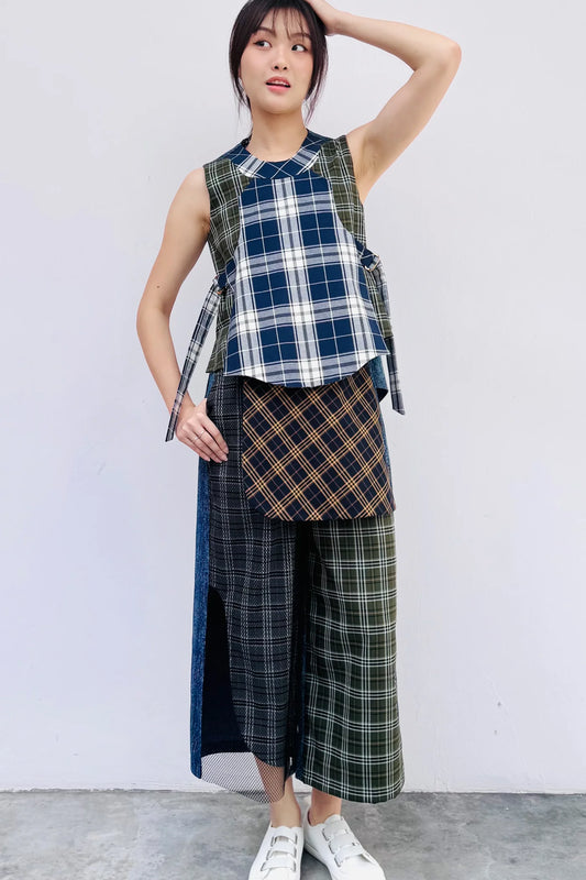 S20 TT11B || HUG TOP