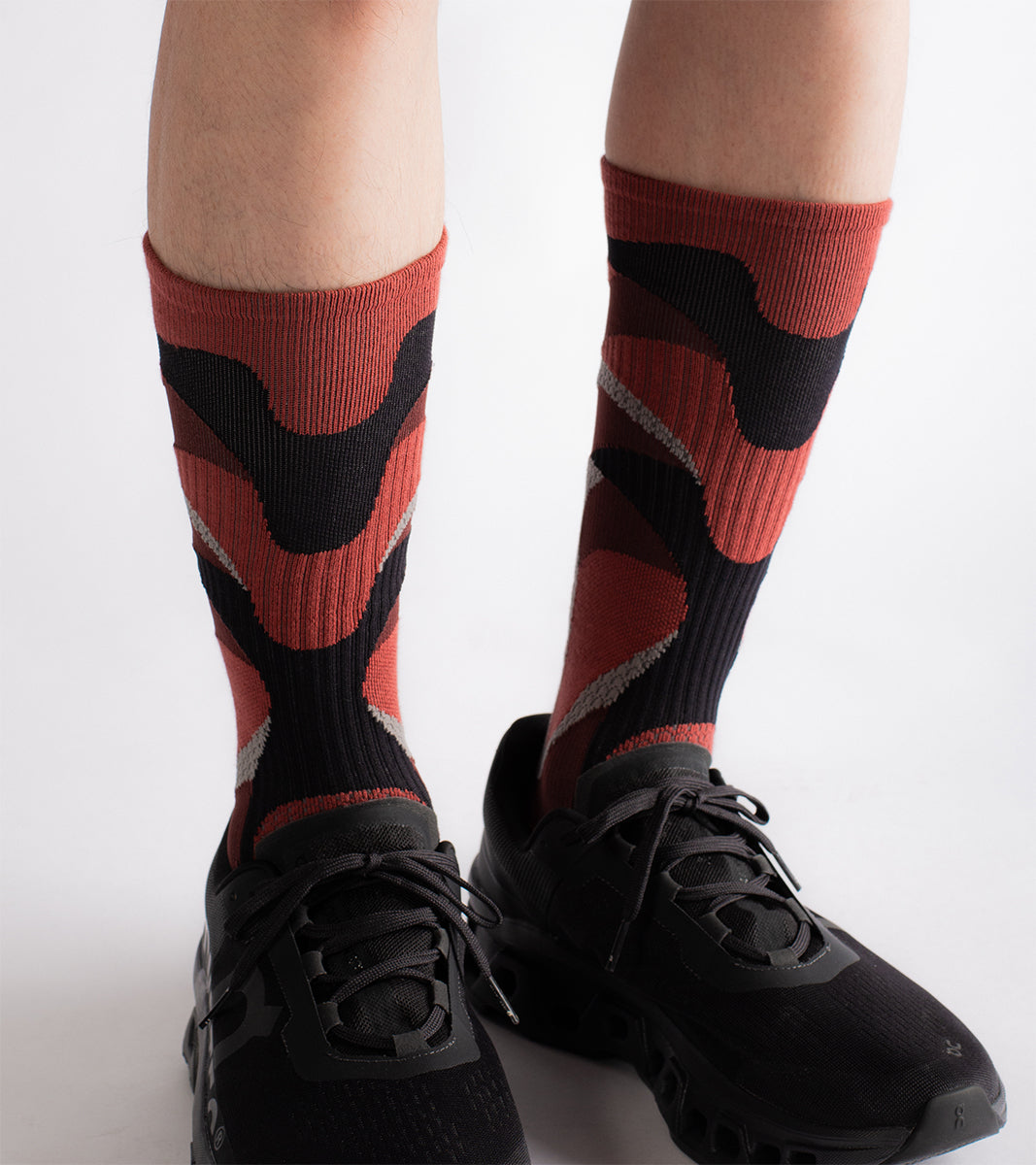 Cage overcalf socks - Wild Fire