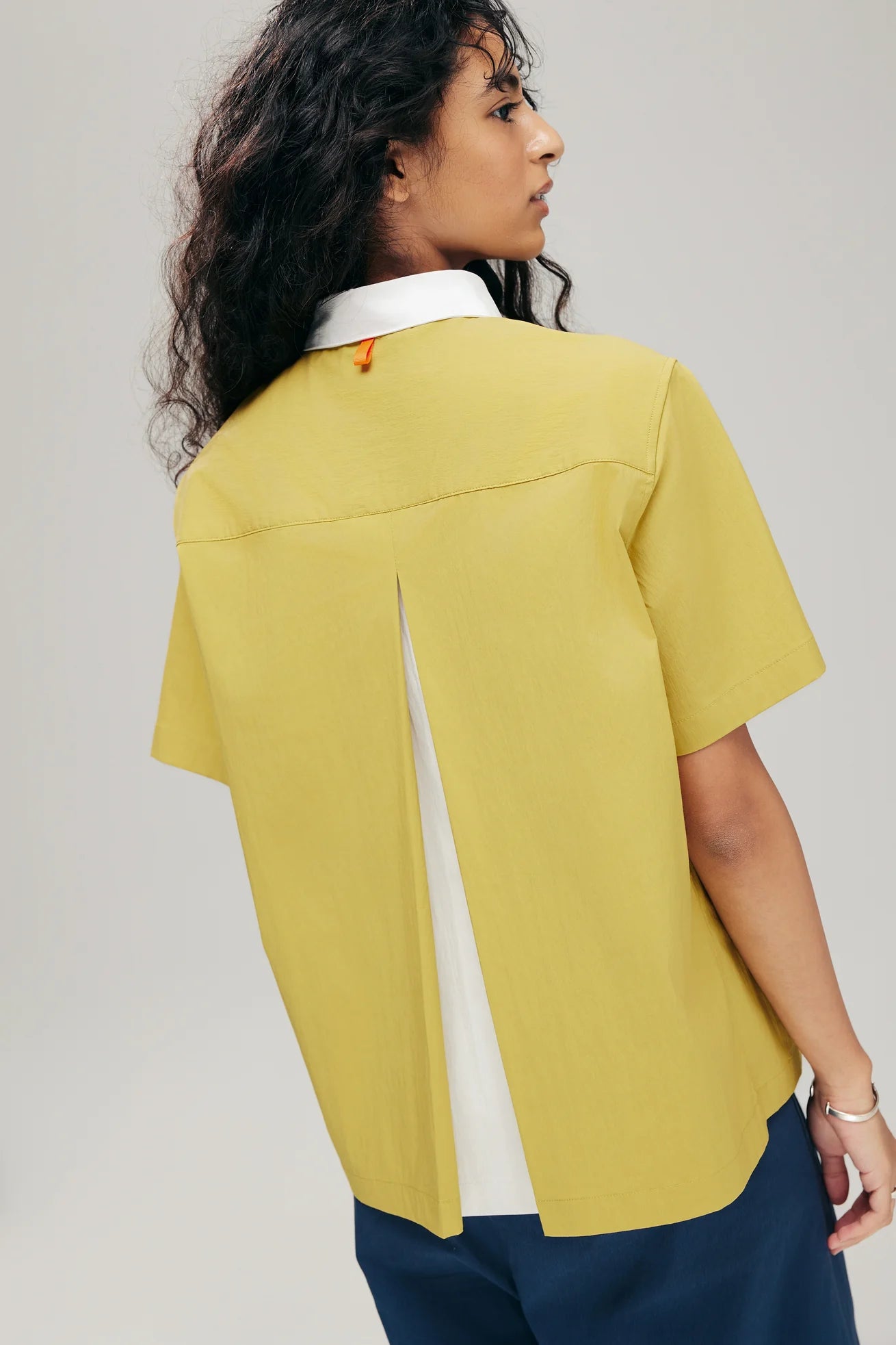 SENSU HALF-PLACKET SHIRT IN LIME & WHITE