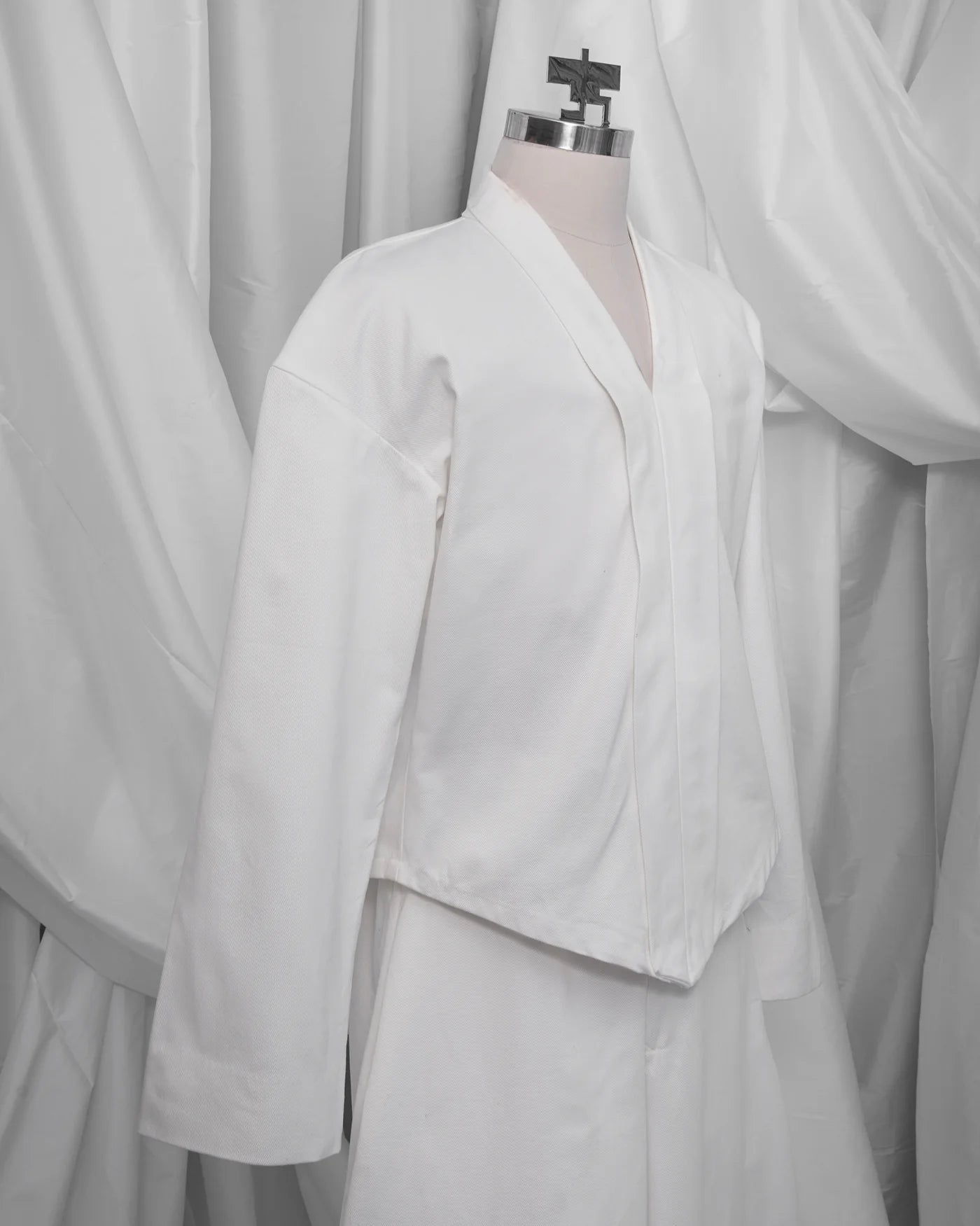 Kebaya Baba (White)