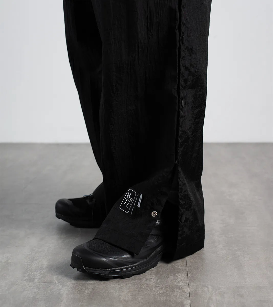 nozzle quiz X SENSE OF PLACE - BTFC Tearaway Pants