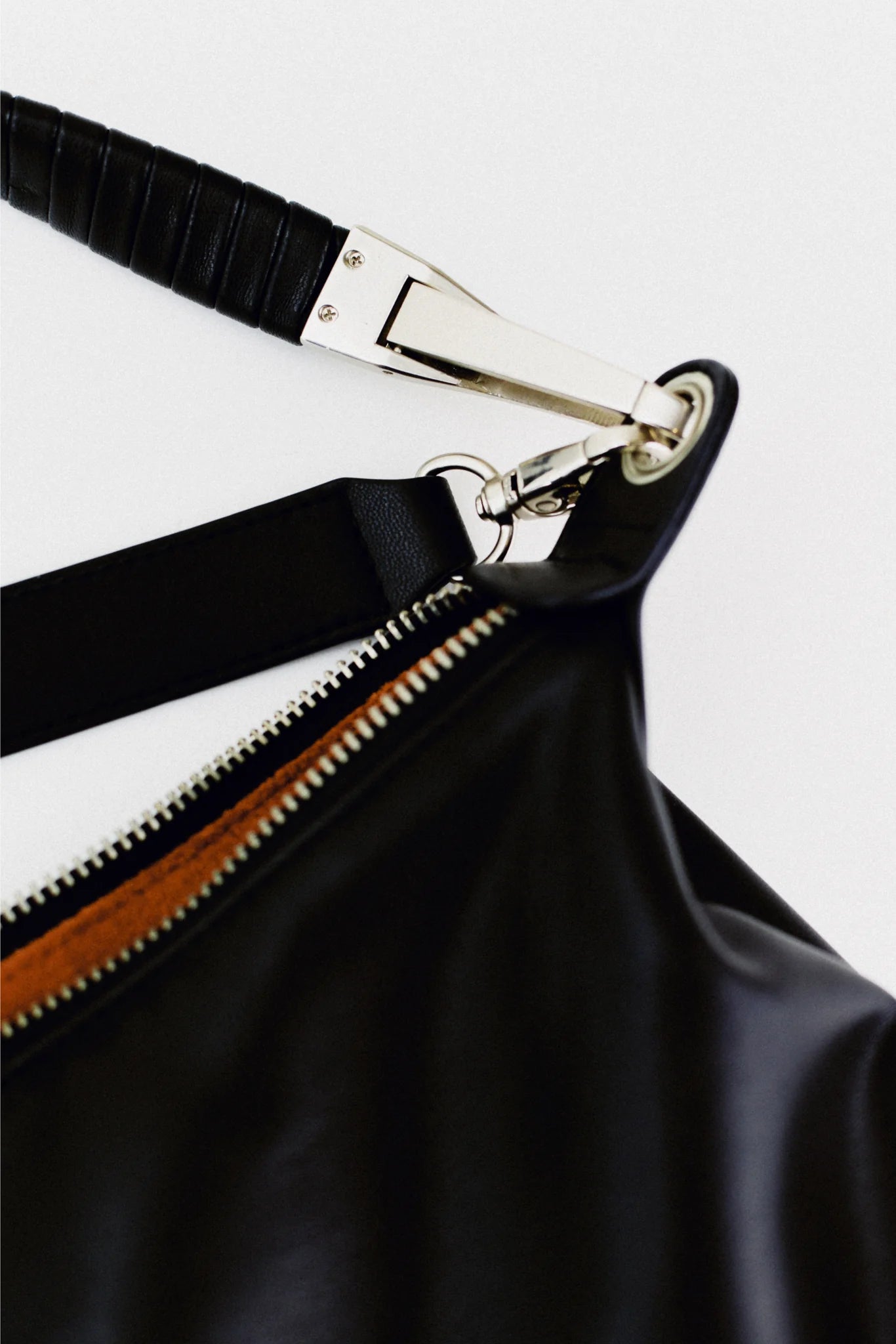 Wrapt01 ( Black )