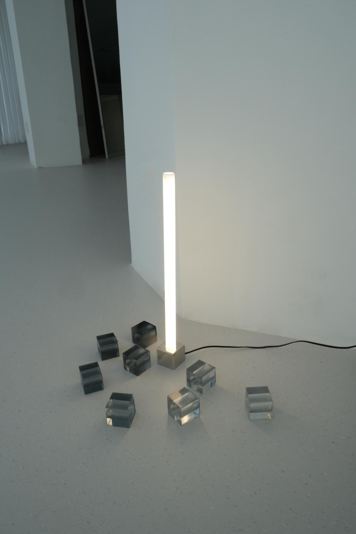 (Pre-Order) Dou Dou Lamp -Monotone