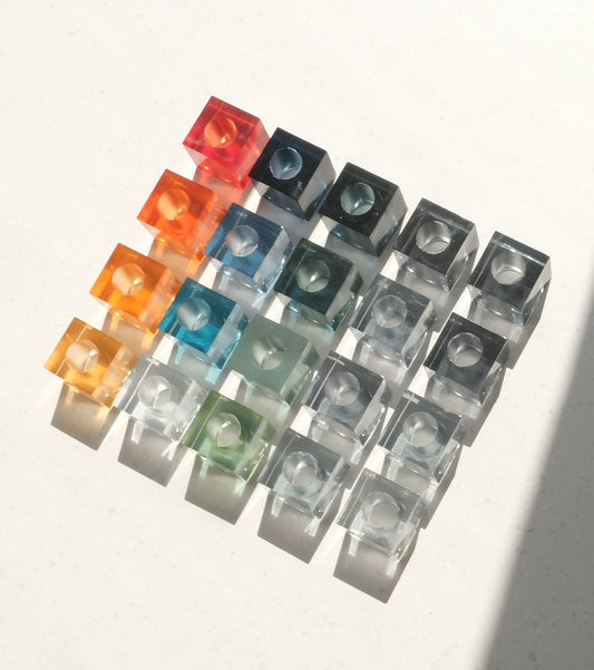 (Pre-Order) Dou Dou Lamp - COLOUR